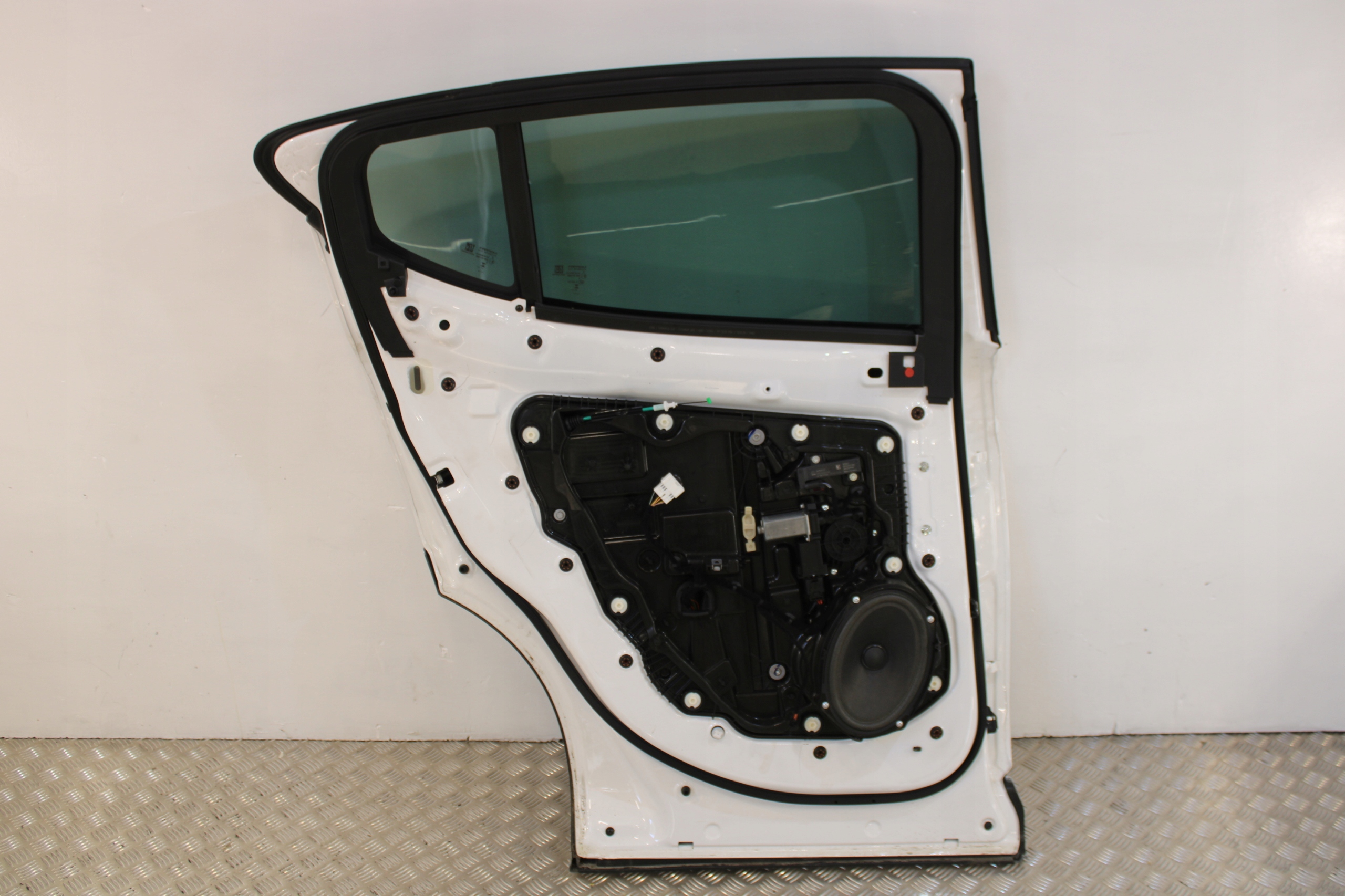 door left rear part left rear. complete ALFA ROMEO TONALE