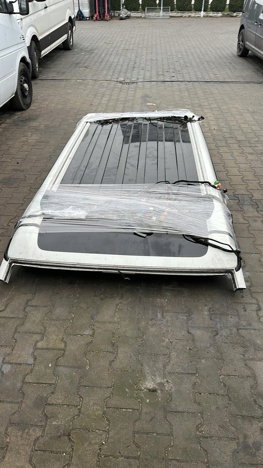 DACH VW T6 T6.1 BIAŁY MANUALNY CALIFORNIA