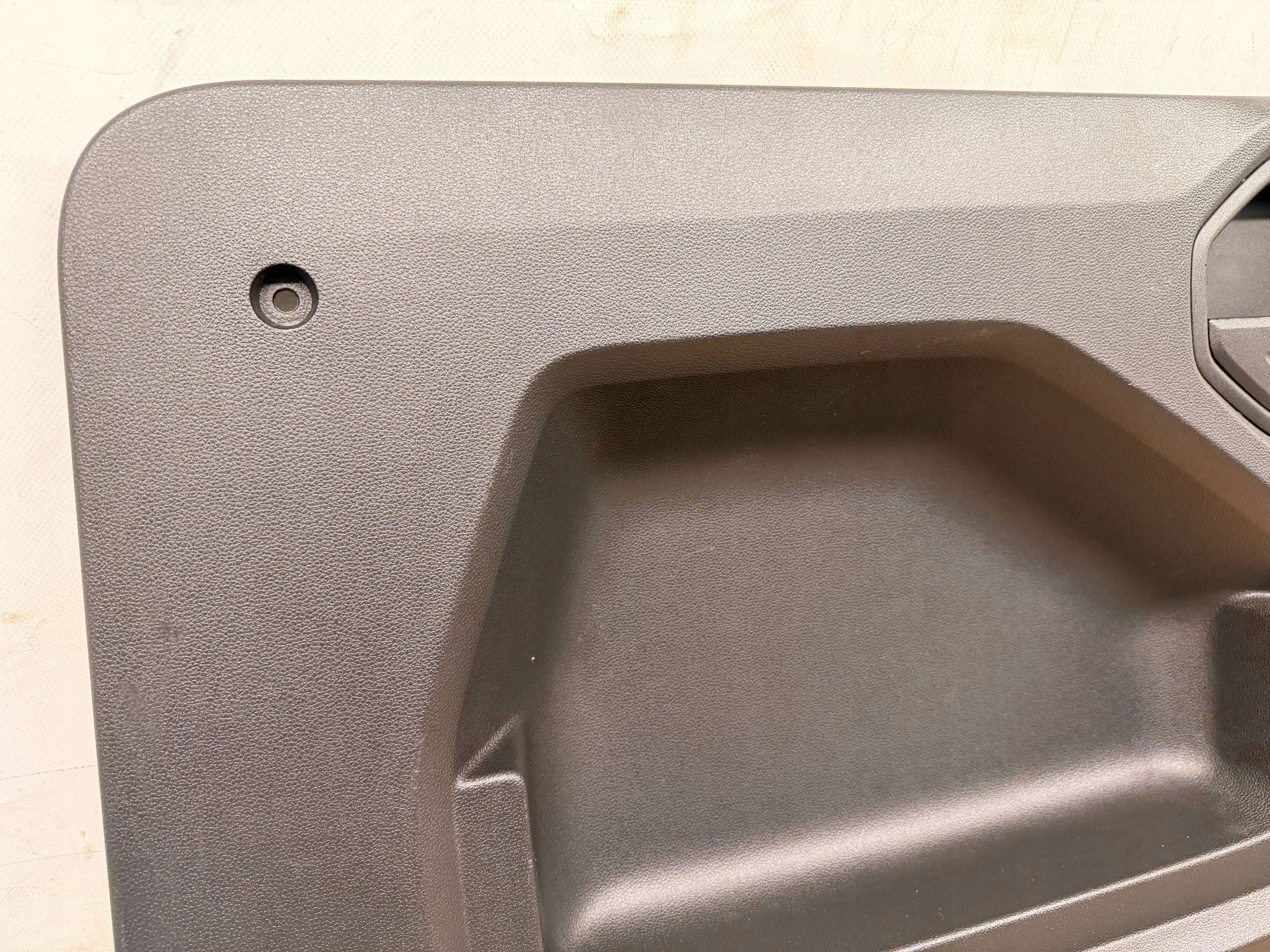 Renault Express II cover side left left 829A10744R