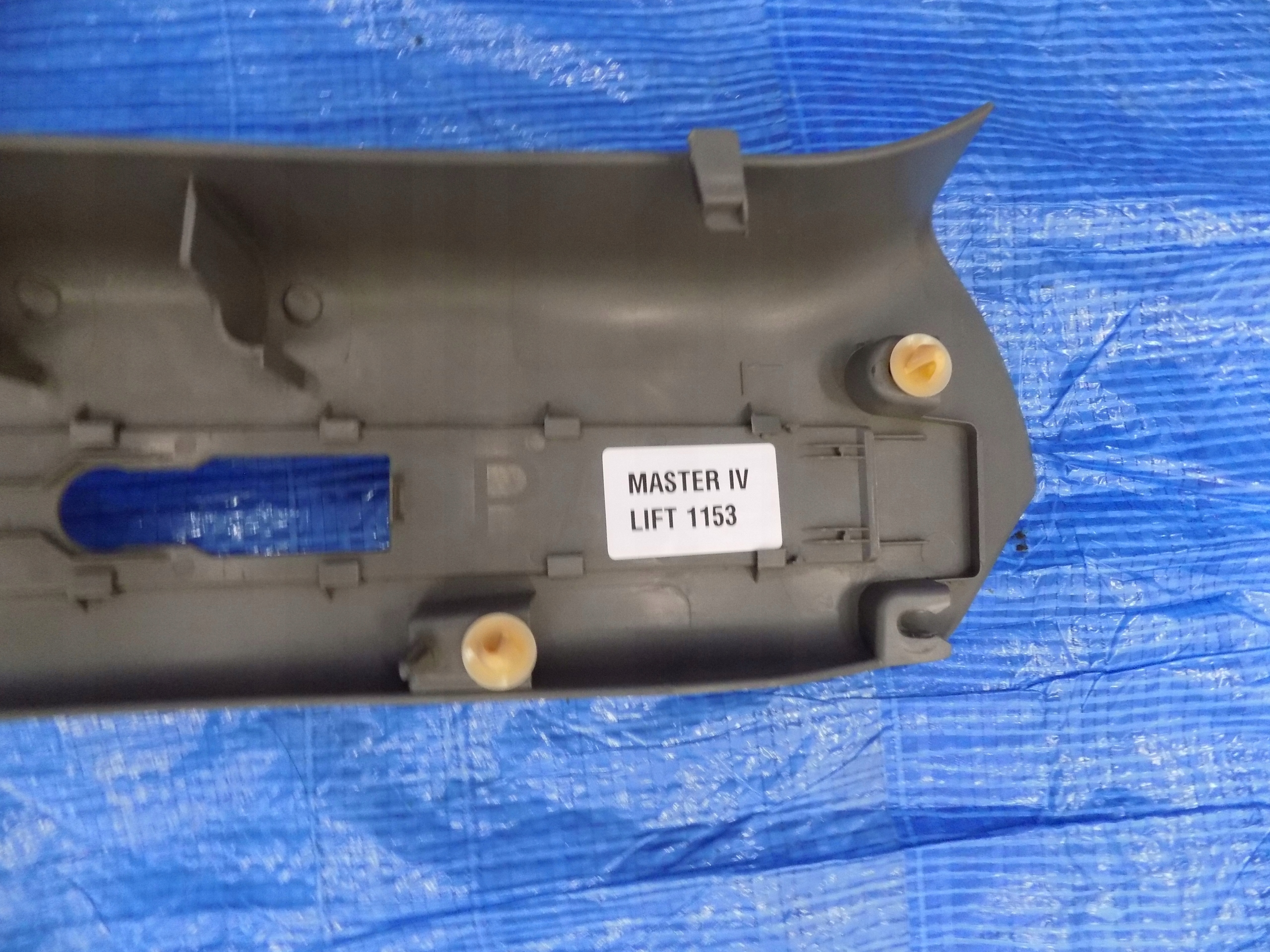 cover SLUPKA left front left MASTER III LIFT IV 2,3DCI 150KM 2020R