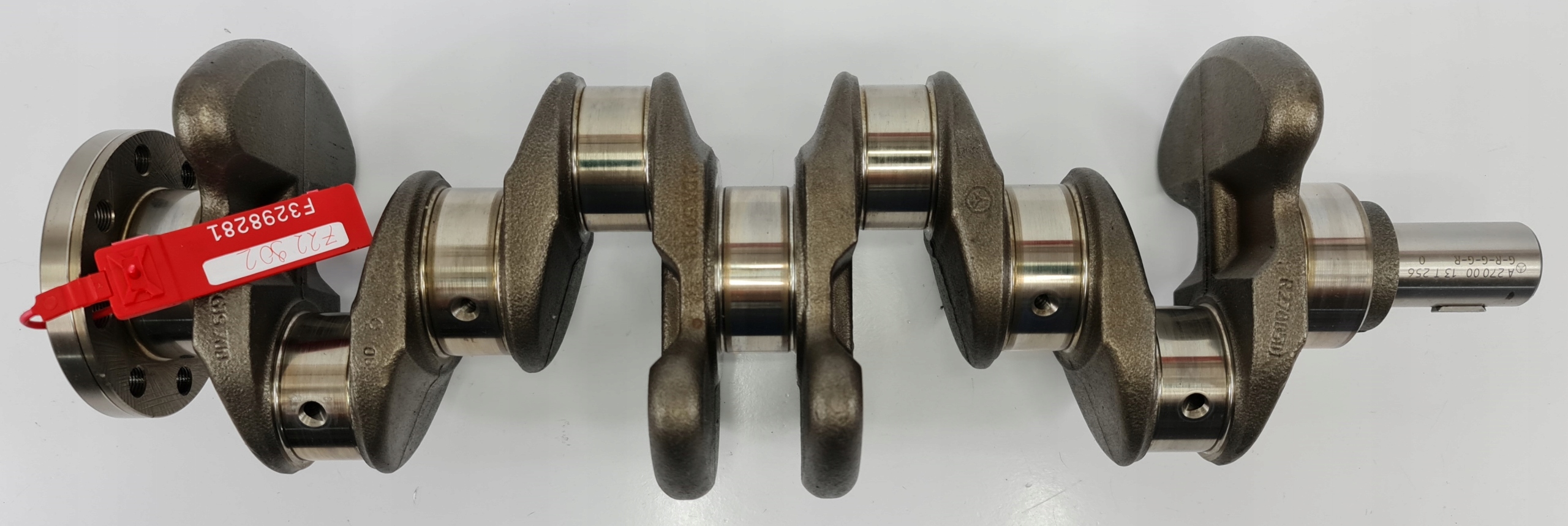 WAŁ KORBOWY MERCEDES W176 1.6 CGI 270910 A2700013