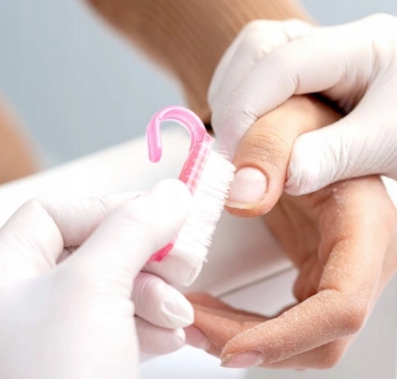 Szczoteczka Mycia Peeling MANICURE DO PAZNOKCI CZYSZCZENIA RĄK pyłu płytki EAN (GTIN) 6954891065010