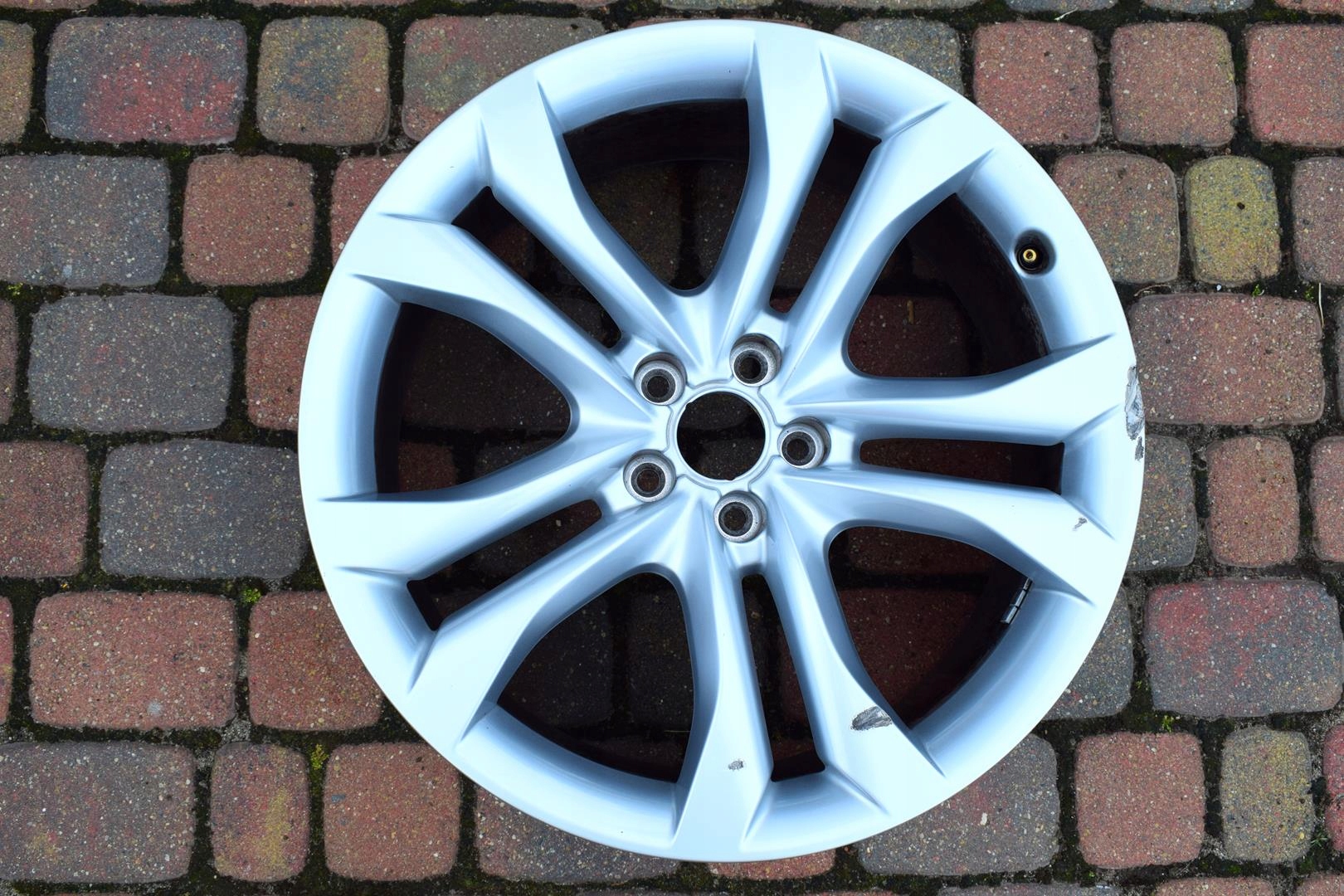 Обід алюміній Audi OE Et33 8.5