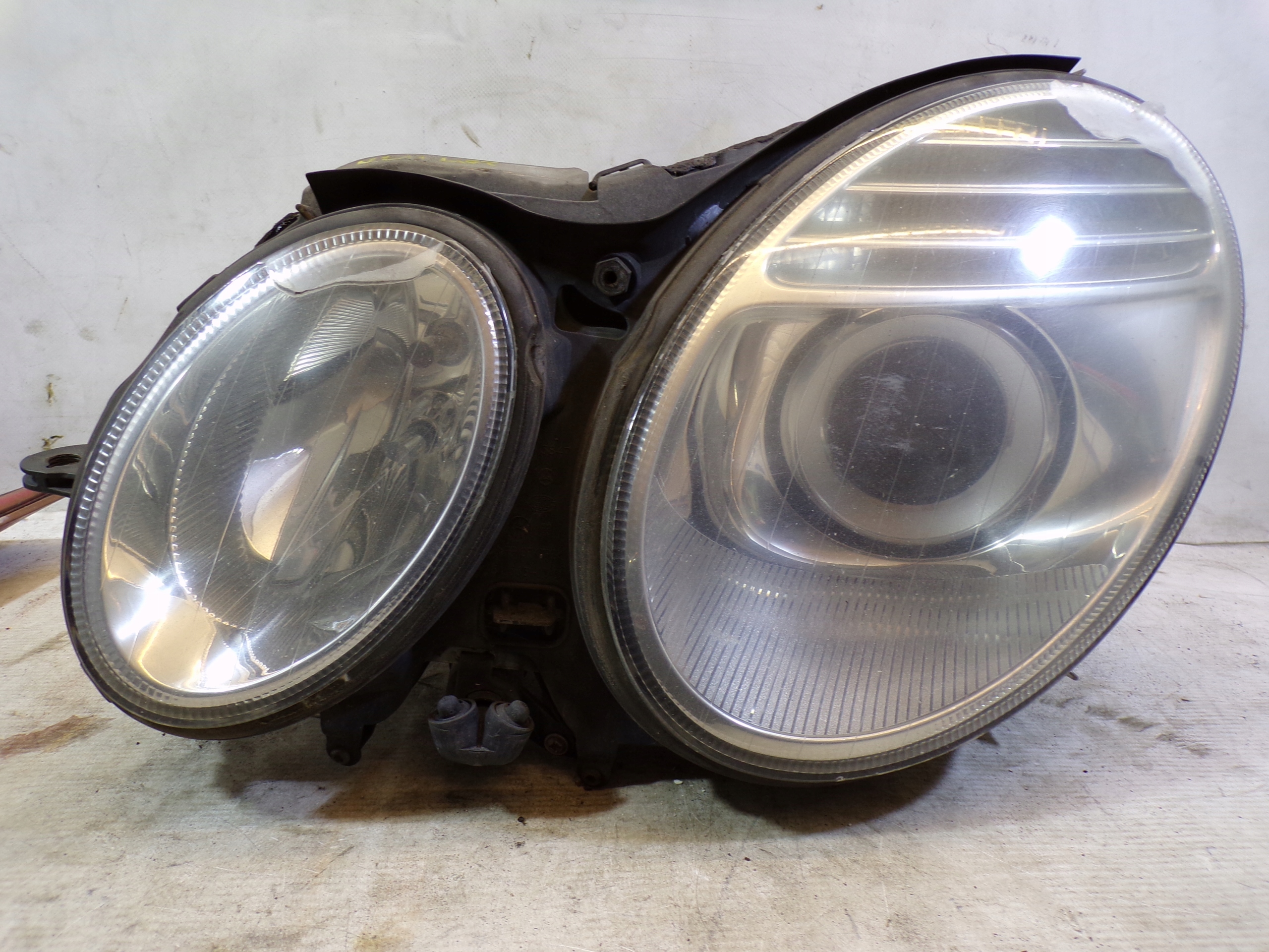 light front front left MERCEDES W211 LIFT XENON complete (K)