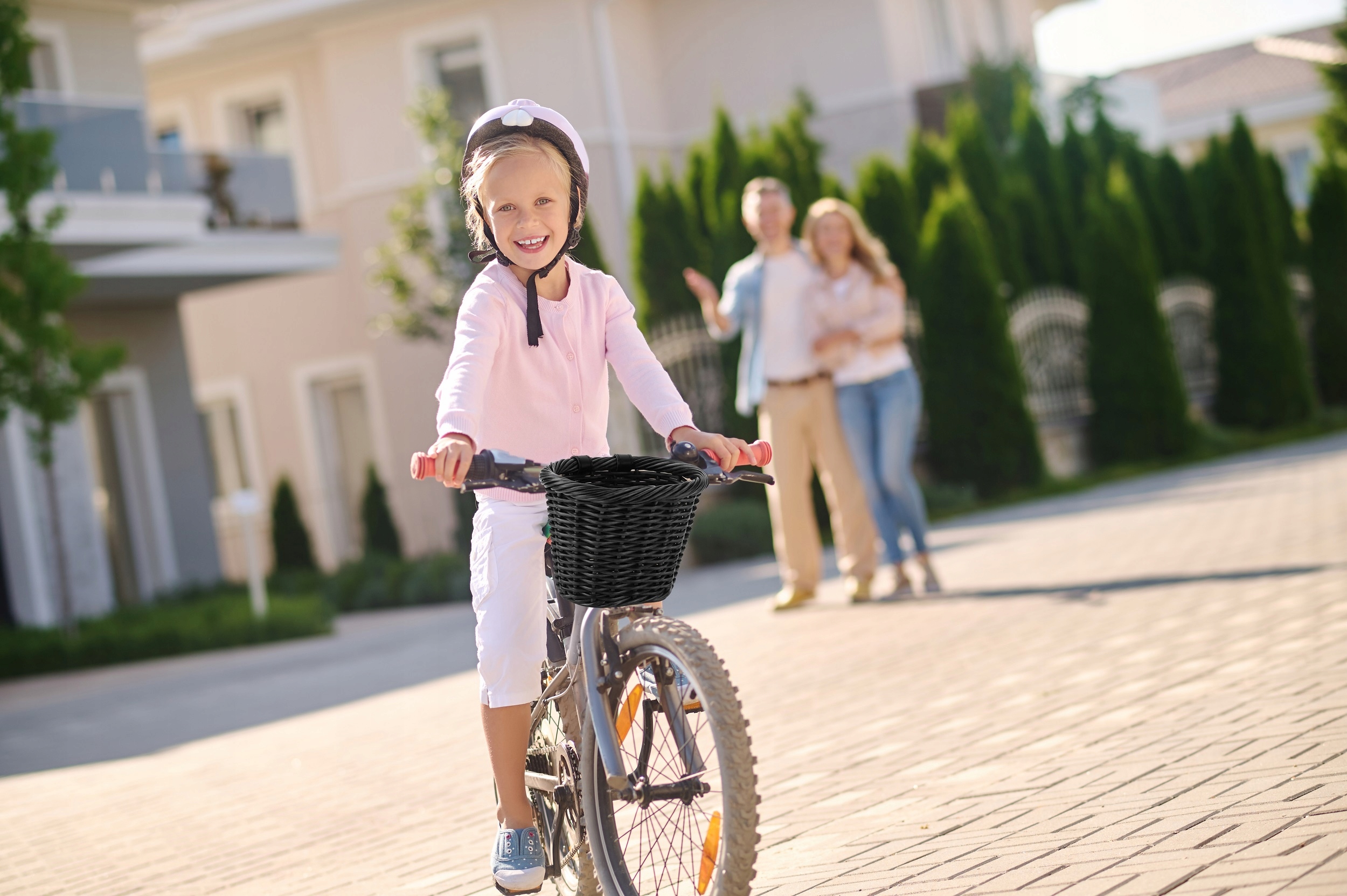 KOSZYK KOSZ NA BIDON ROWER HULAJNOGĘ KIEROWNICĘ NA PREZENT URODZINY CZARNY Model KOSZ TRĄBKA DLA CHŁOPCA DZIEWCZYNKI ZESTAW ROWER