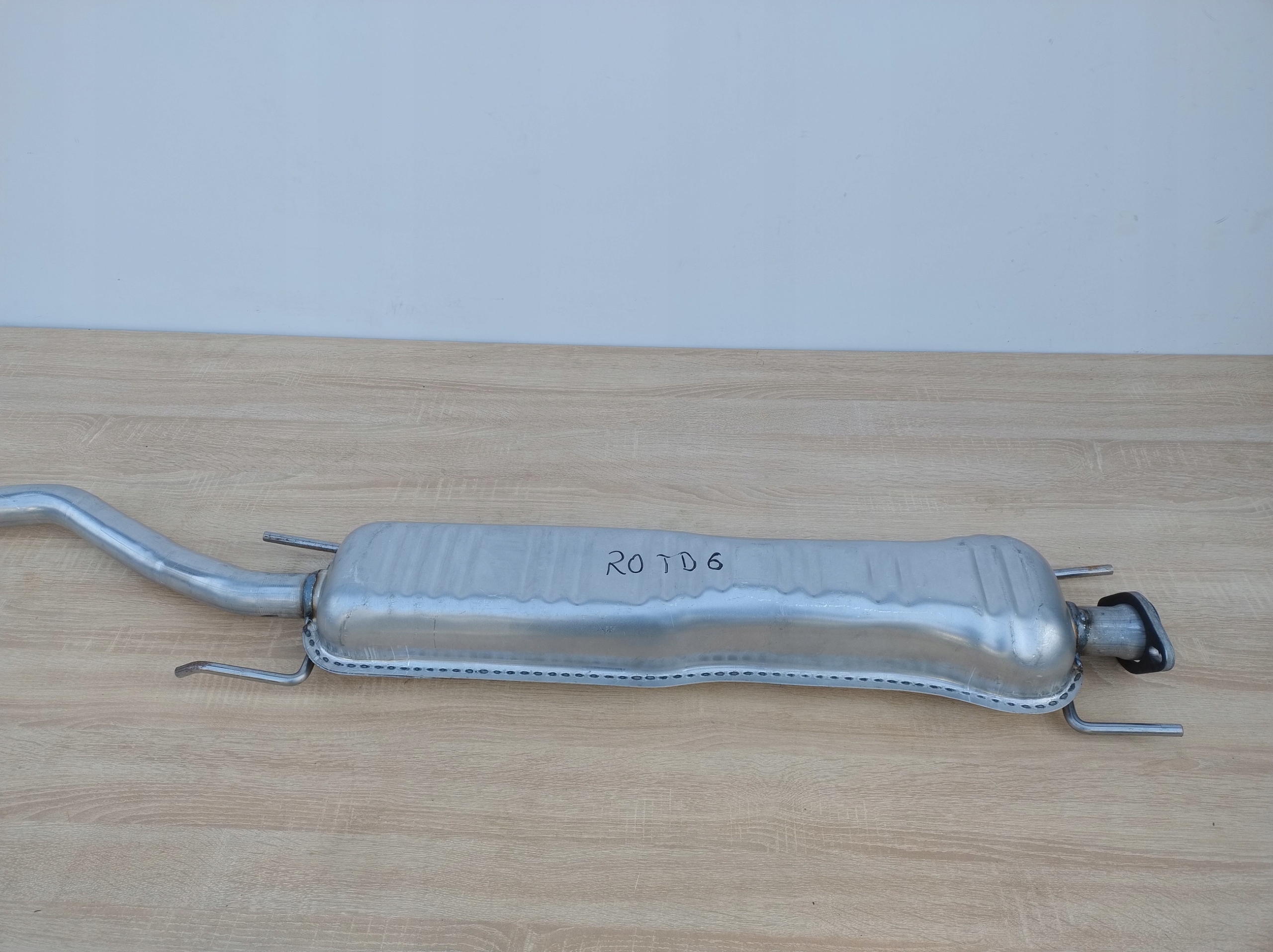 TLUMIK MITTE POLMO OPEL VECTRA B BENZIN