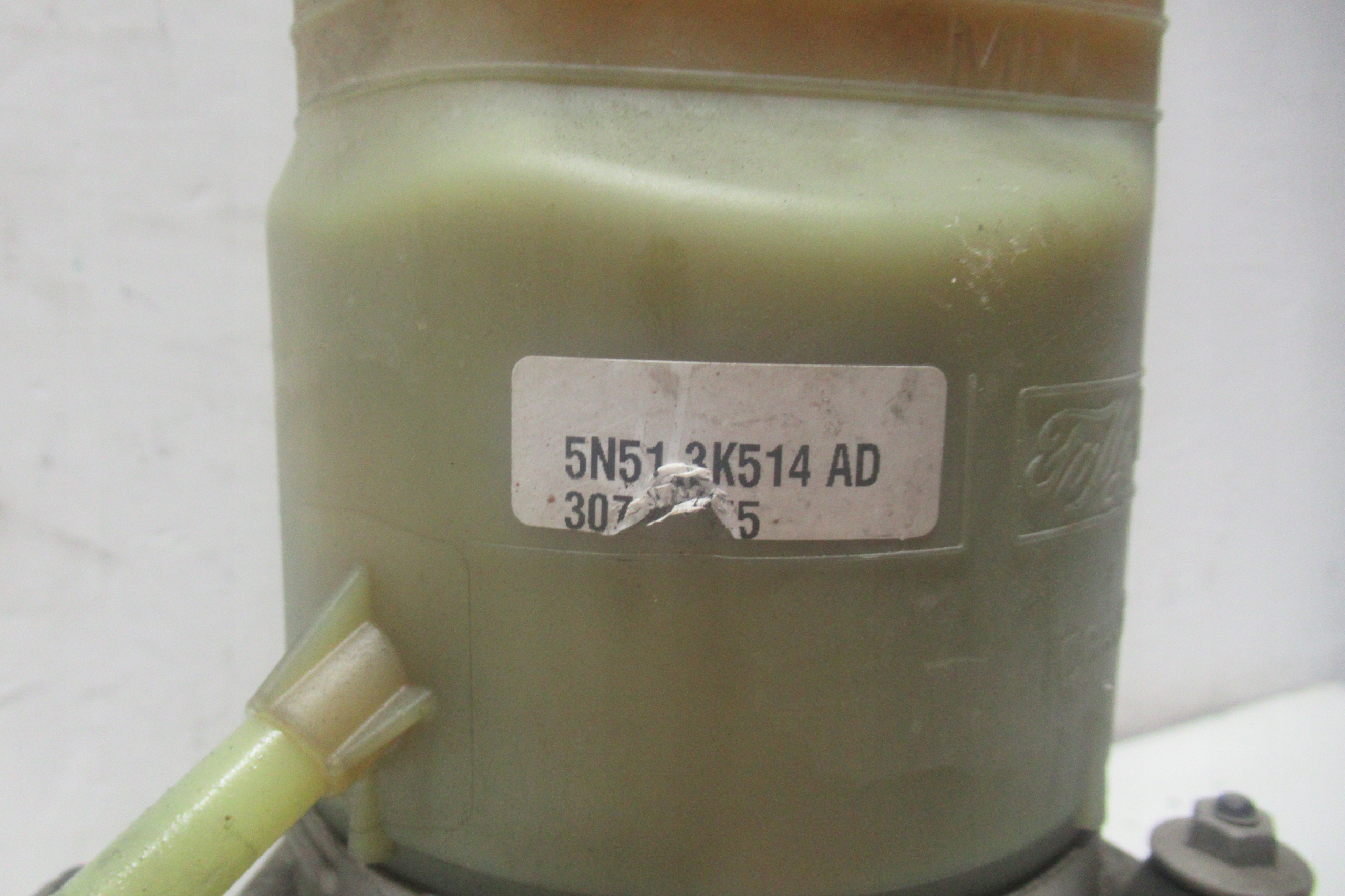 VOLVO V50 2.4 D 06R servo pump 5N51-3K514-AD