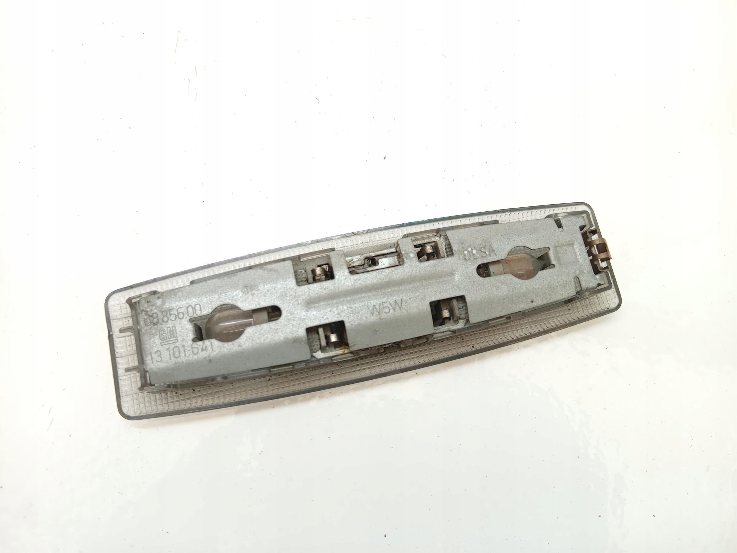 OŚWIETLENIE LAMPKA KABINY OPEL VECTRA C Producent części Opel OE