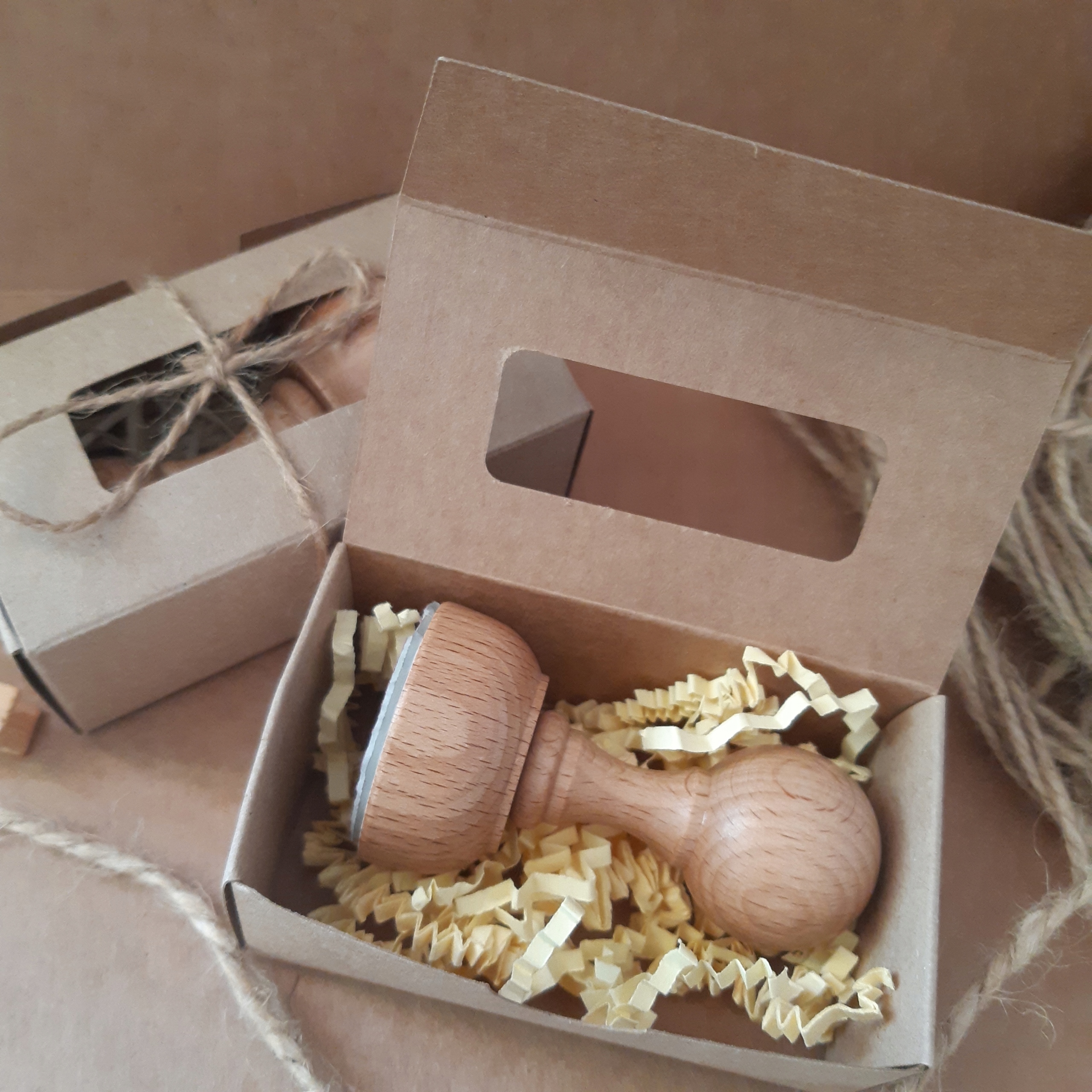 Pieczątka Stempel Drewniana Tradycyjna Okrągła Ex Libris WZORY PREZENT Marka Colop