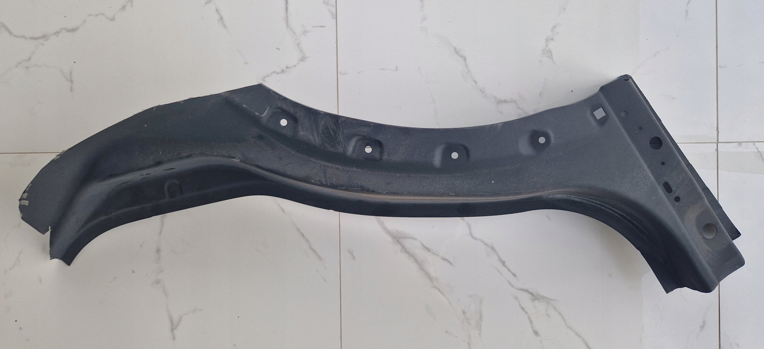 POSZYCIE PRÓG NADKOLA LEWY RANGE ROVER EVOQUE 11-19