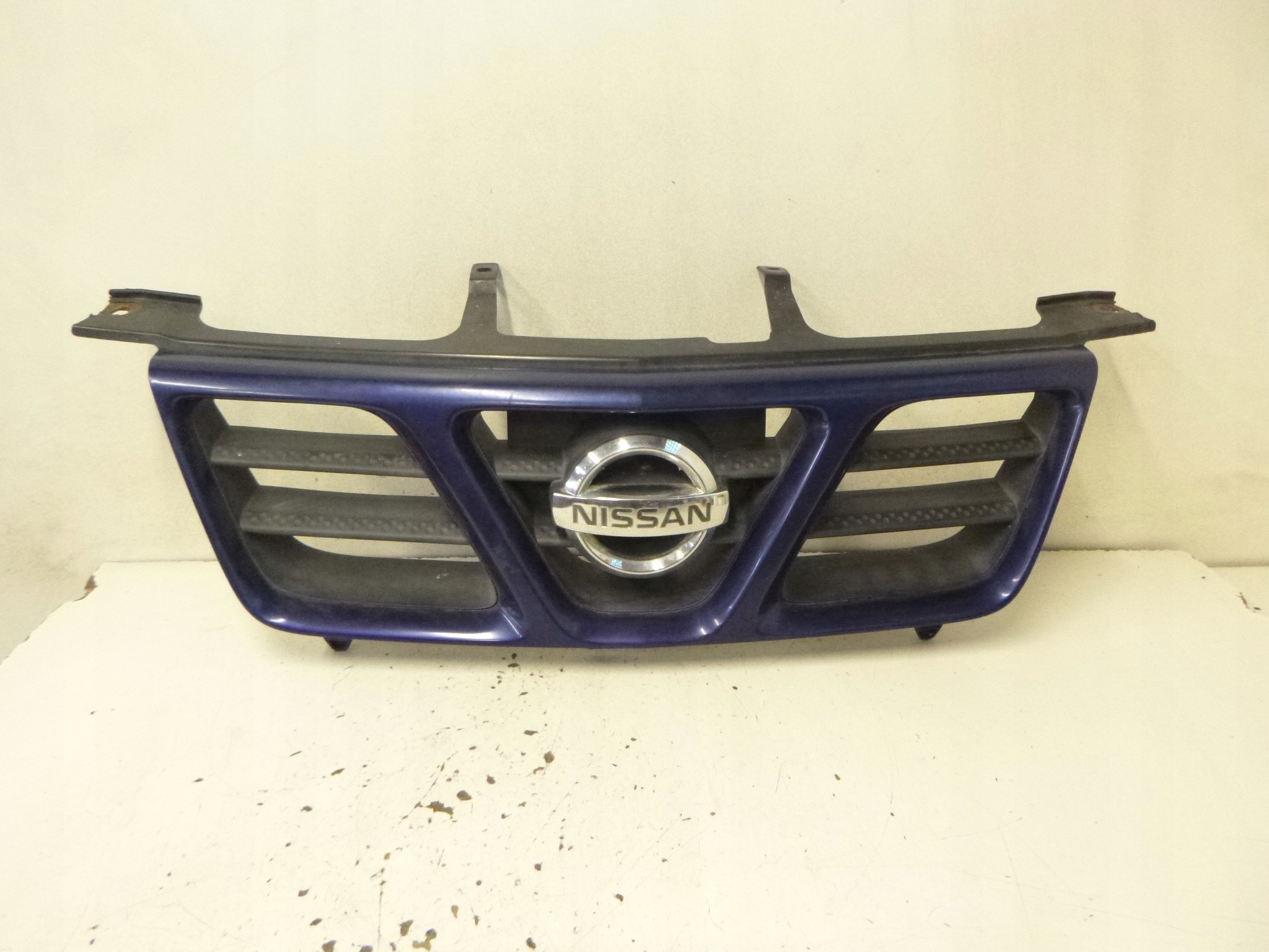 grill grille Nissan Xtrail T30 2003r.