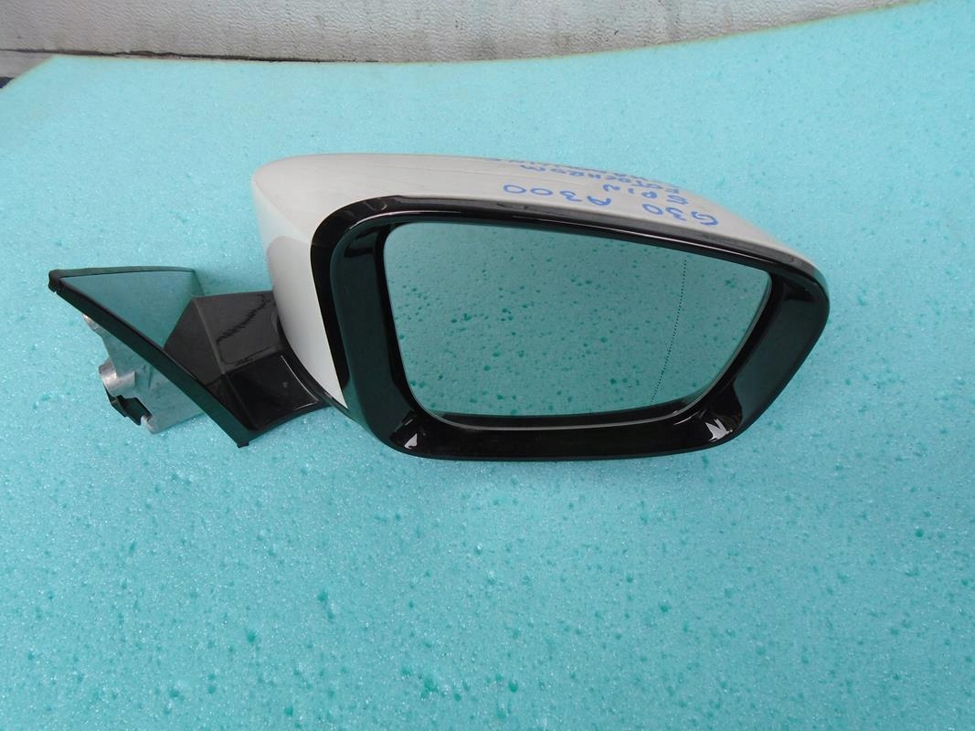 BMW G30 G31 LUSTERKO PRAWE 5 PIN A300