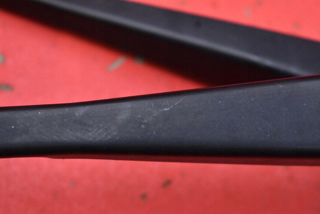 wiper arm front EU 31276060 VOLVO V40 2 II LIFT 16-20