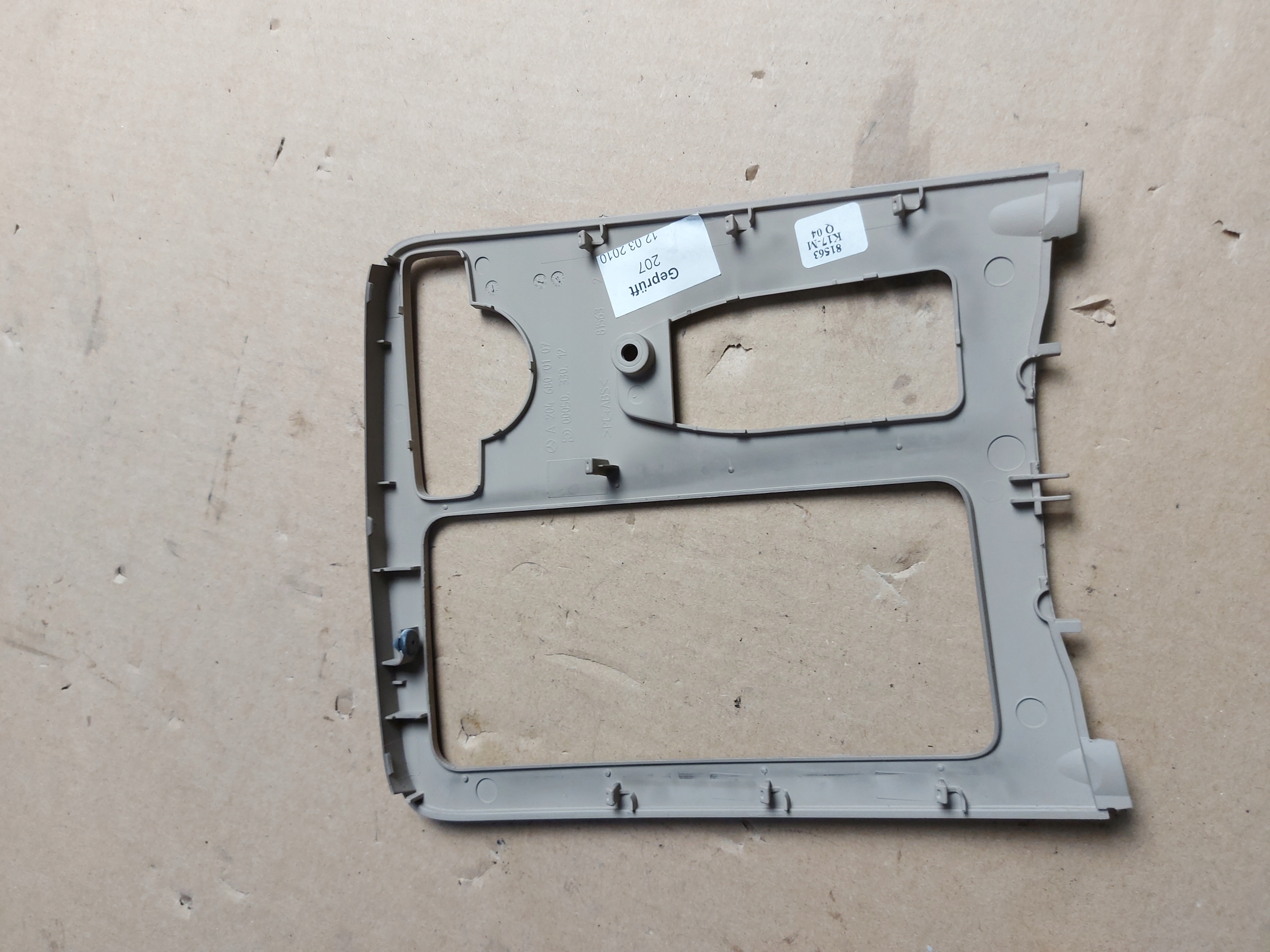 frame changes of the gear TUNELU MERCEDES C W204 E W207 OE