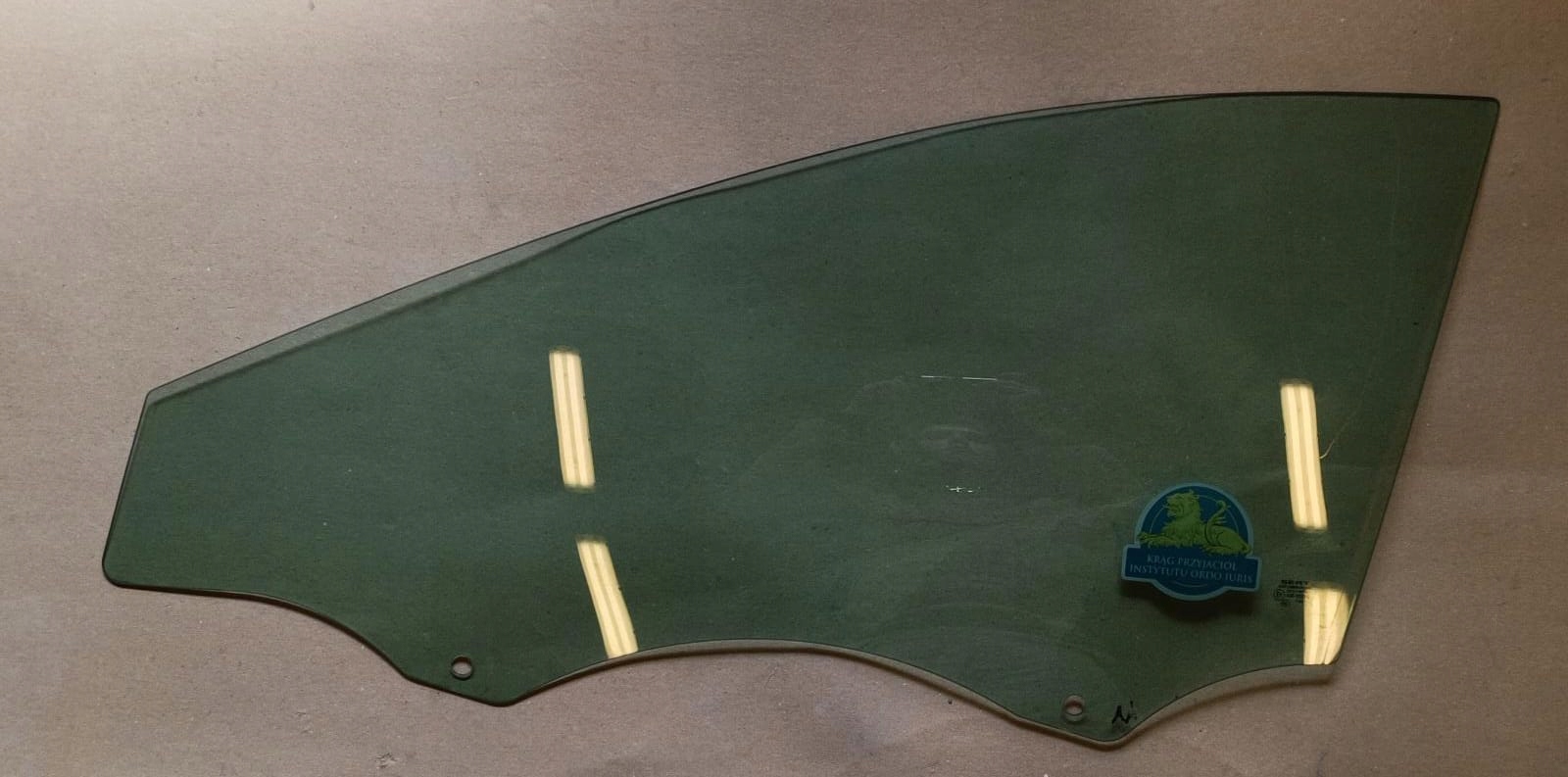 СТЕКЛО ДВЕРИ ПРАВОЕ ПЕРЕДНЕЕ SEAT LEON III 43R-000016