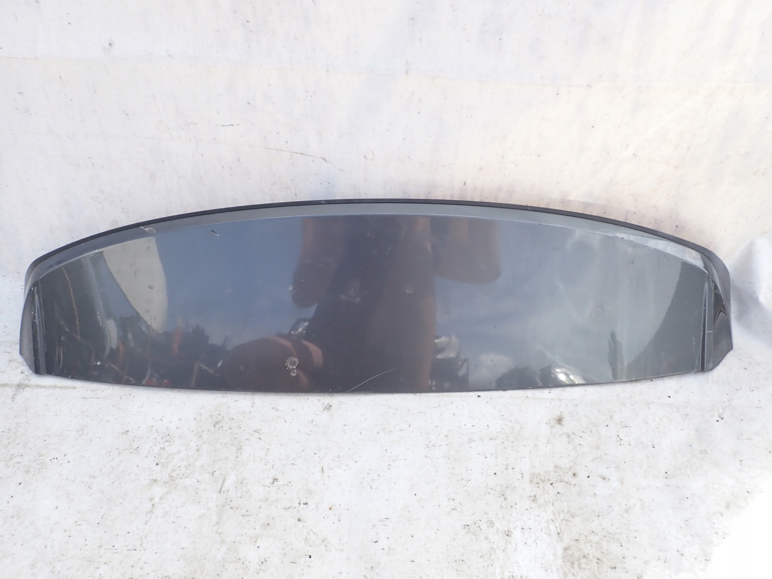 VW T-ROC 17-> СПОЙЛЕР КРИЛО-ОБДУВА KLAPYga827933c