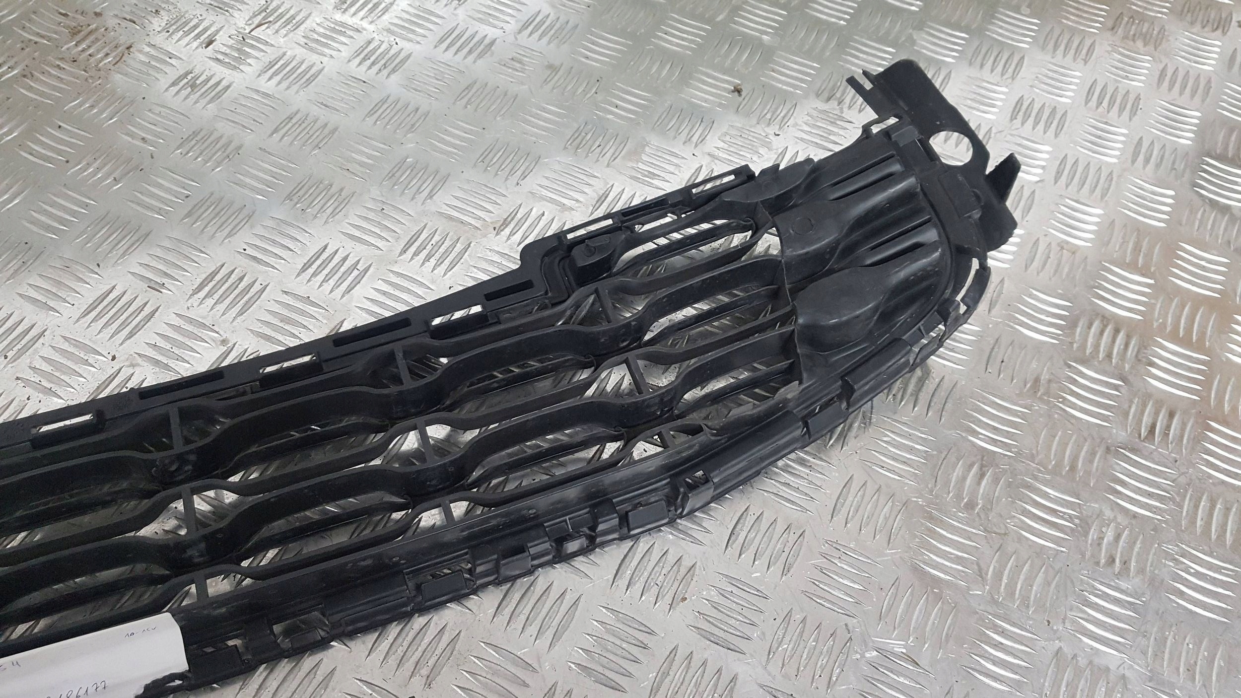 решетка радиатора CITROEN DS4 9688186177