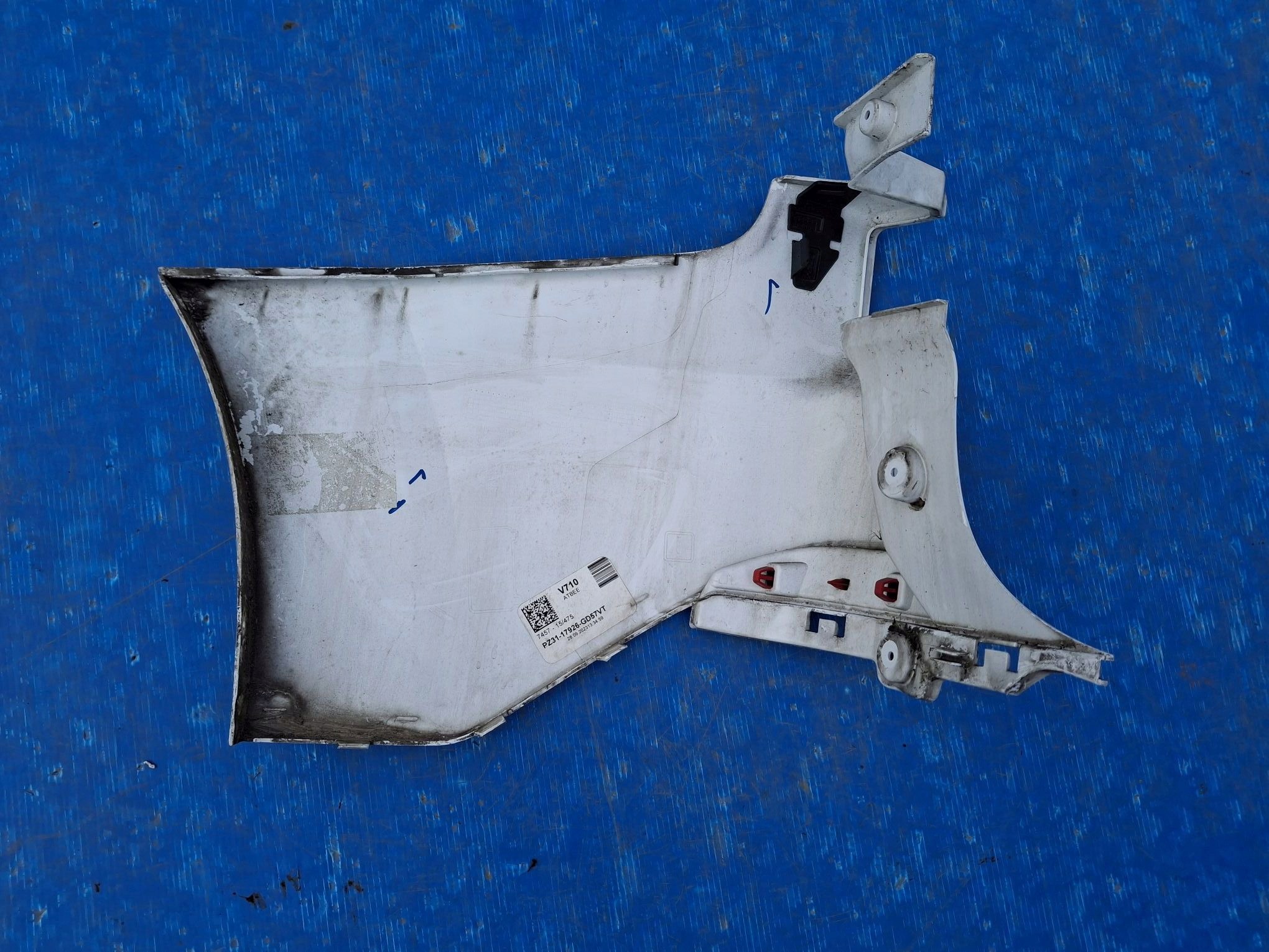 bumper rear part corner right FORD CUSTOM II MK2 2023R->