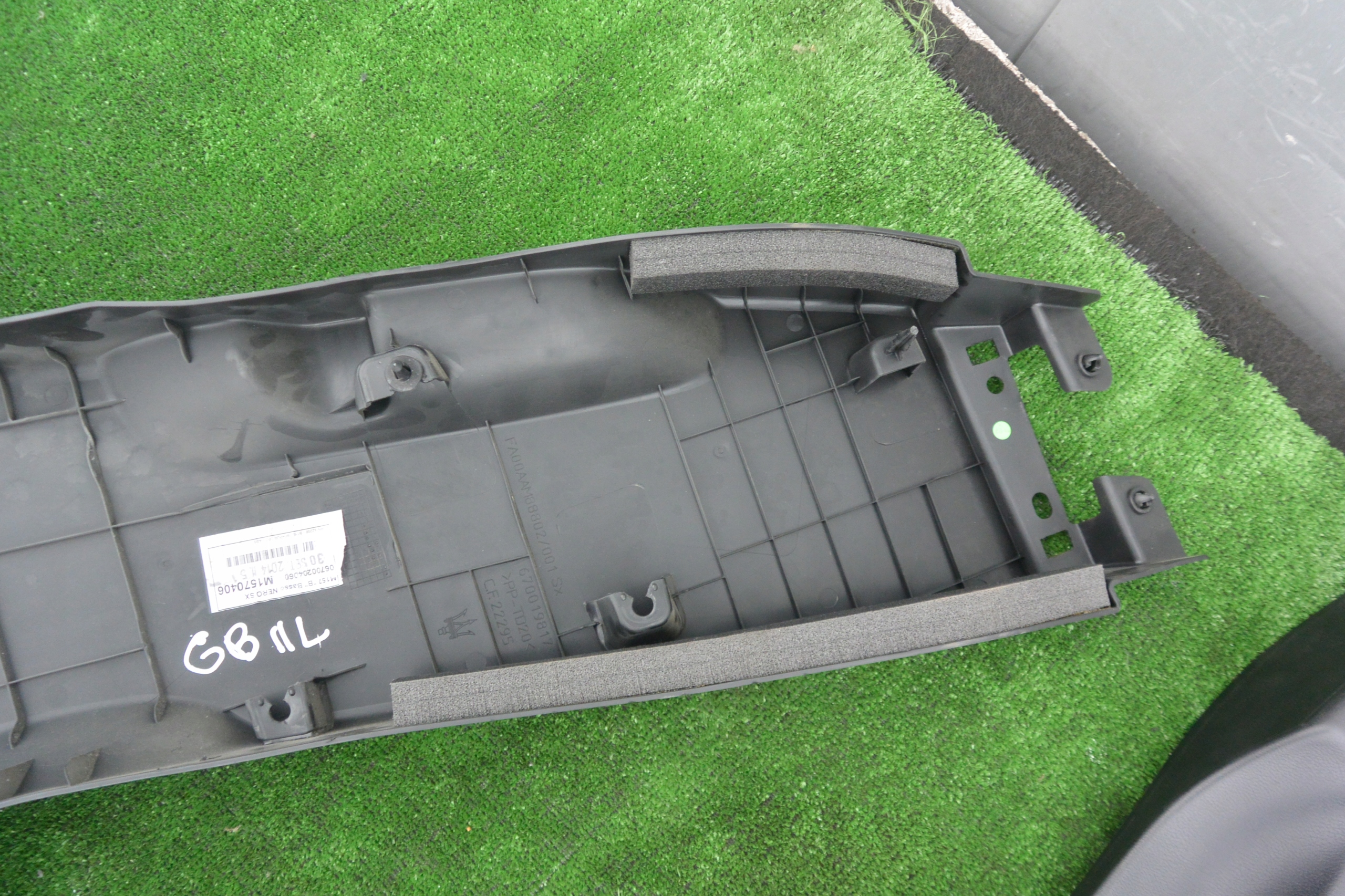 cover pillar trim front black, MASERATI GHIBLI III