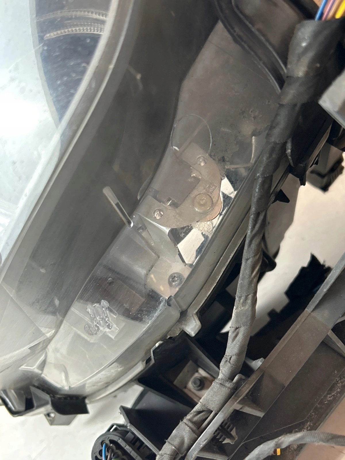 light front front right BMW 5 F10 F11 UK Anglik