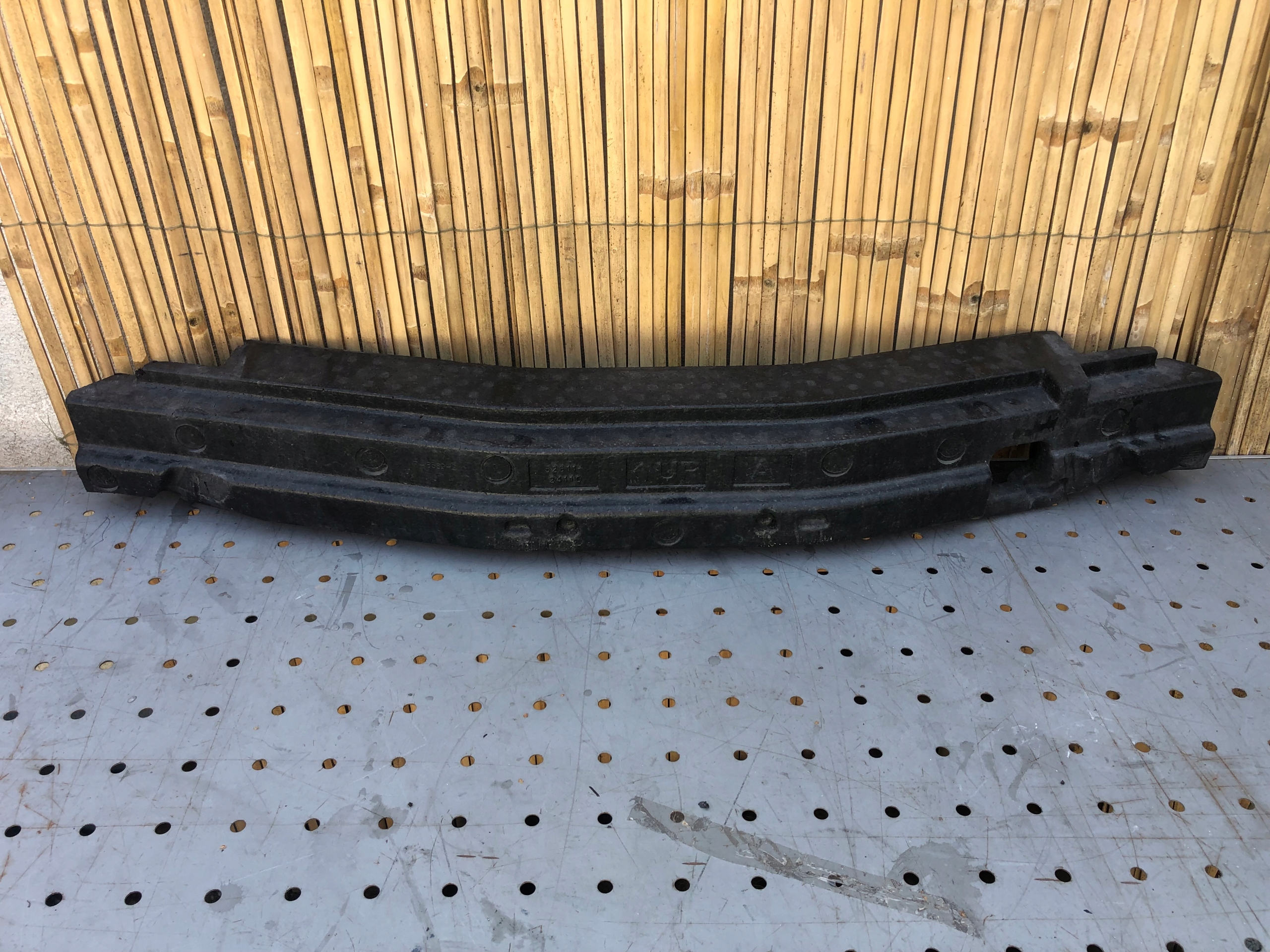 Lexus RCF амортизатор бампера