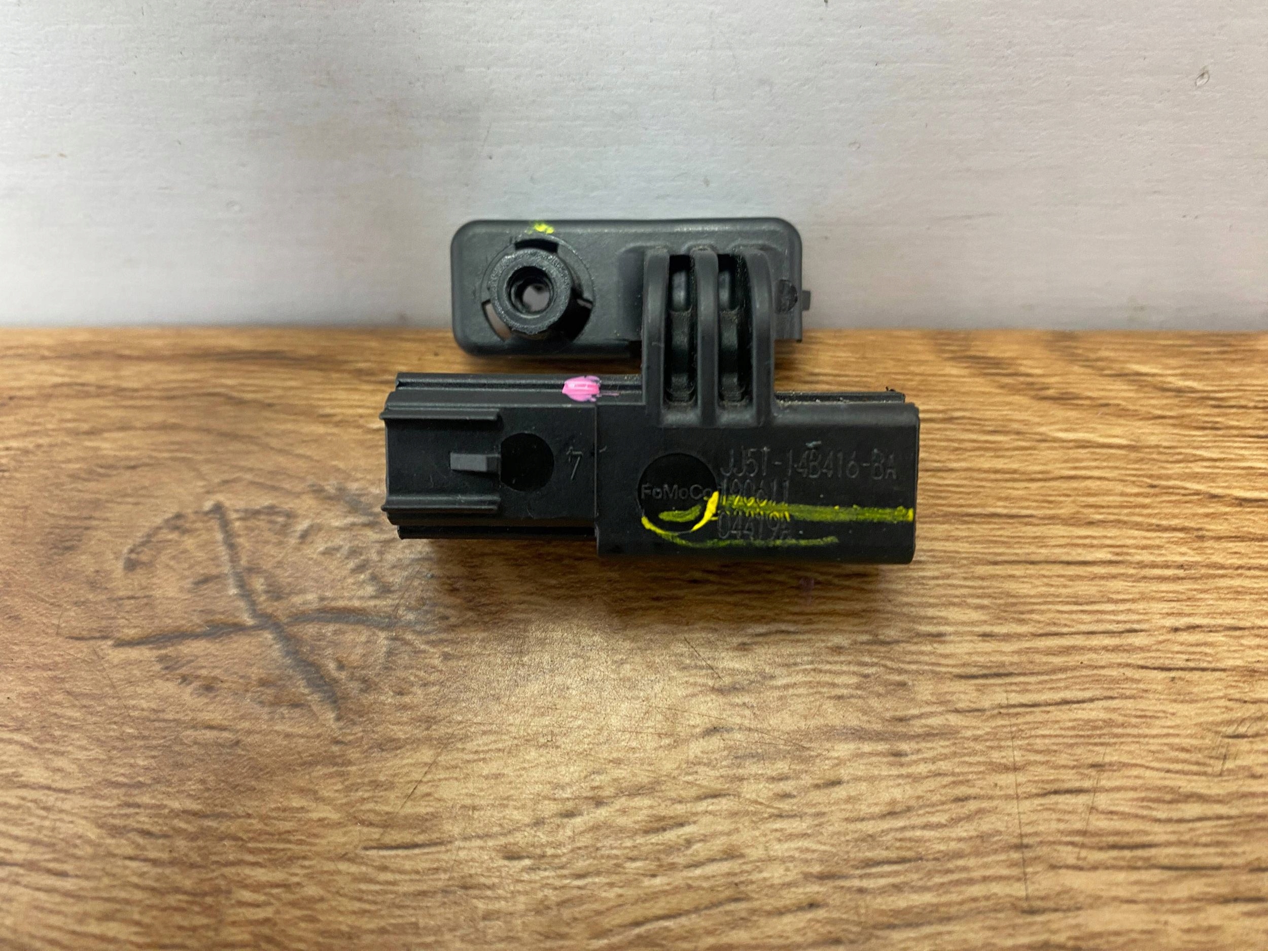 Sensor zderzeniowy (airbag) SITZ Ford Escape IV Kuga MK3 2020+