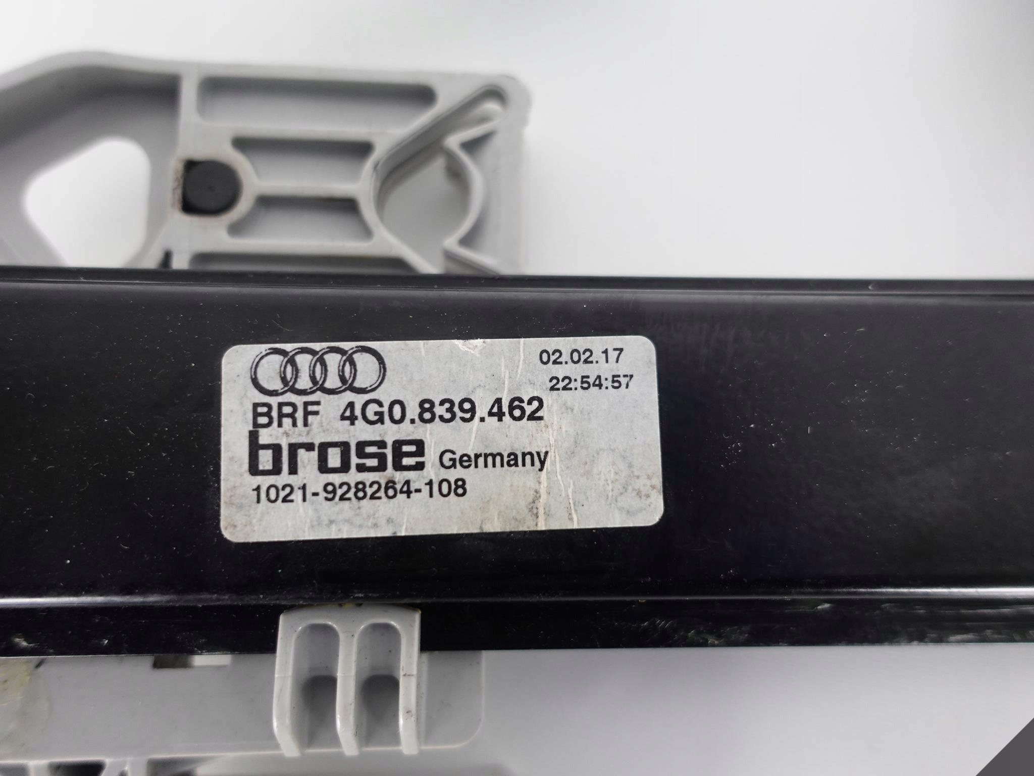 AUDI A6 S6 C7 4G0 11- window regulator right rear part