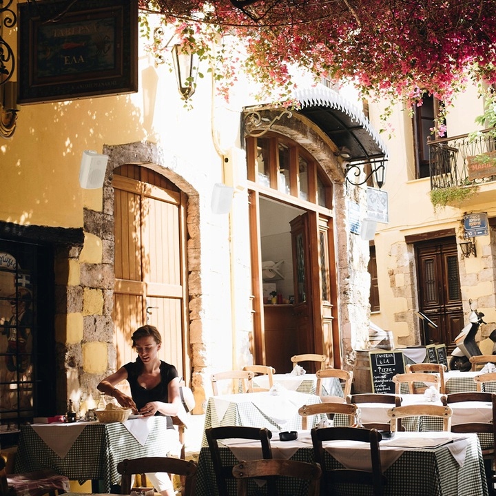 Kolumny wodoodporne ZEWNĘTRZNE 4''100W IP56 2szt Głębokość produktu 19.8 cm