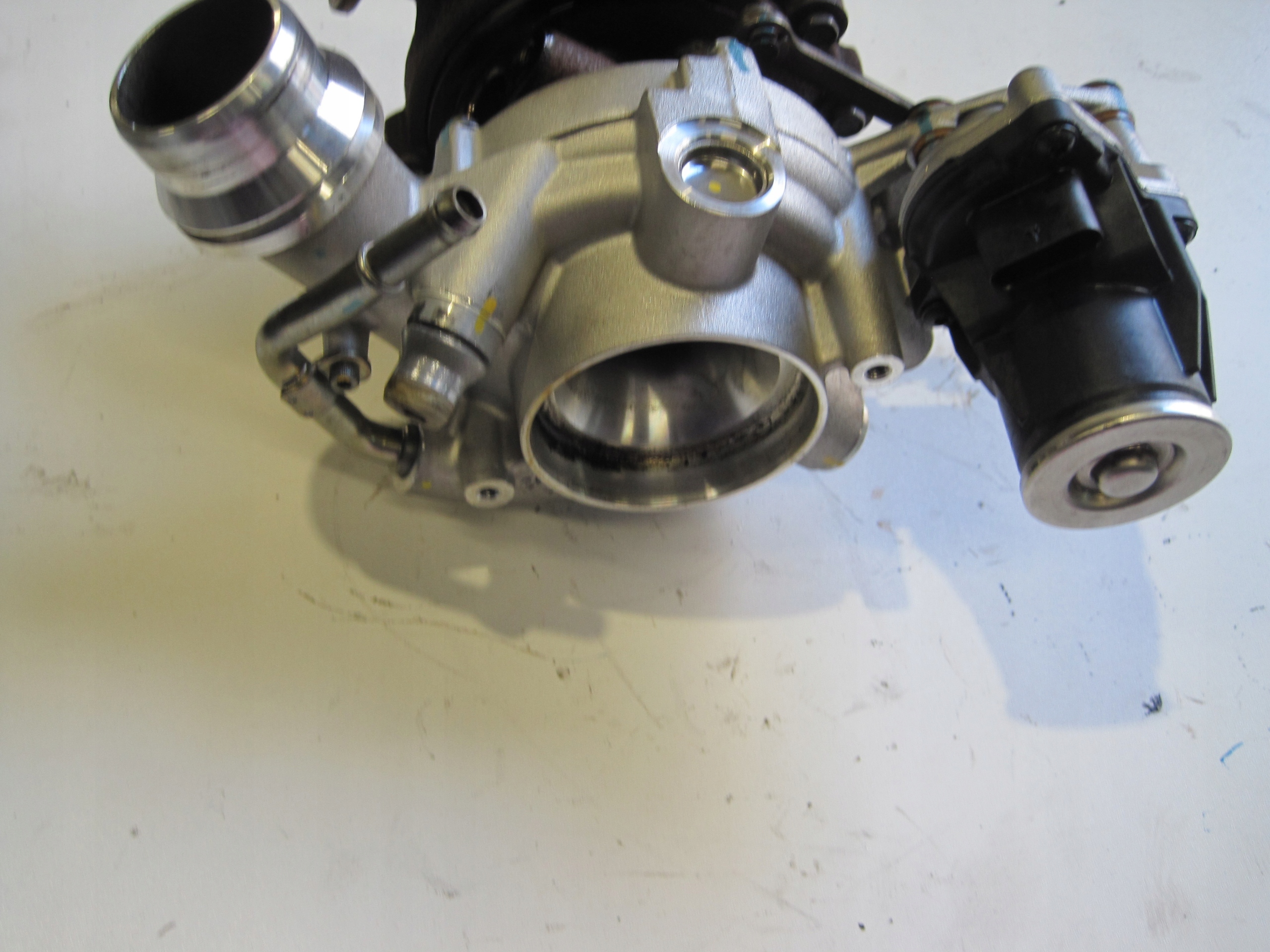 turbo TURBINA RANGE ROVER EVOQUE II 2,0D M4D3-6K682-EQ