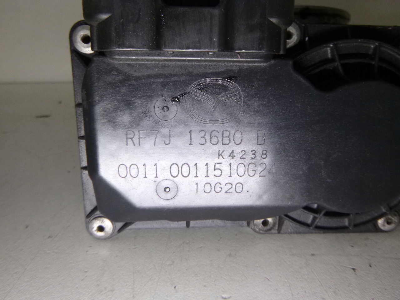 throttle flap Mazda 6 GG 2.0D 2006r.