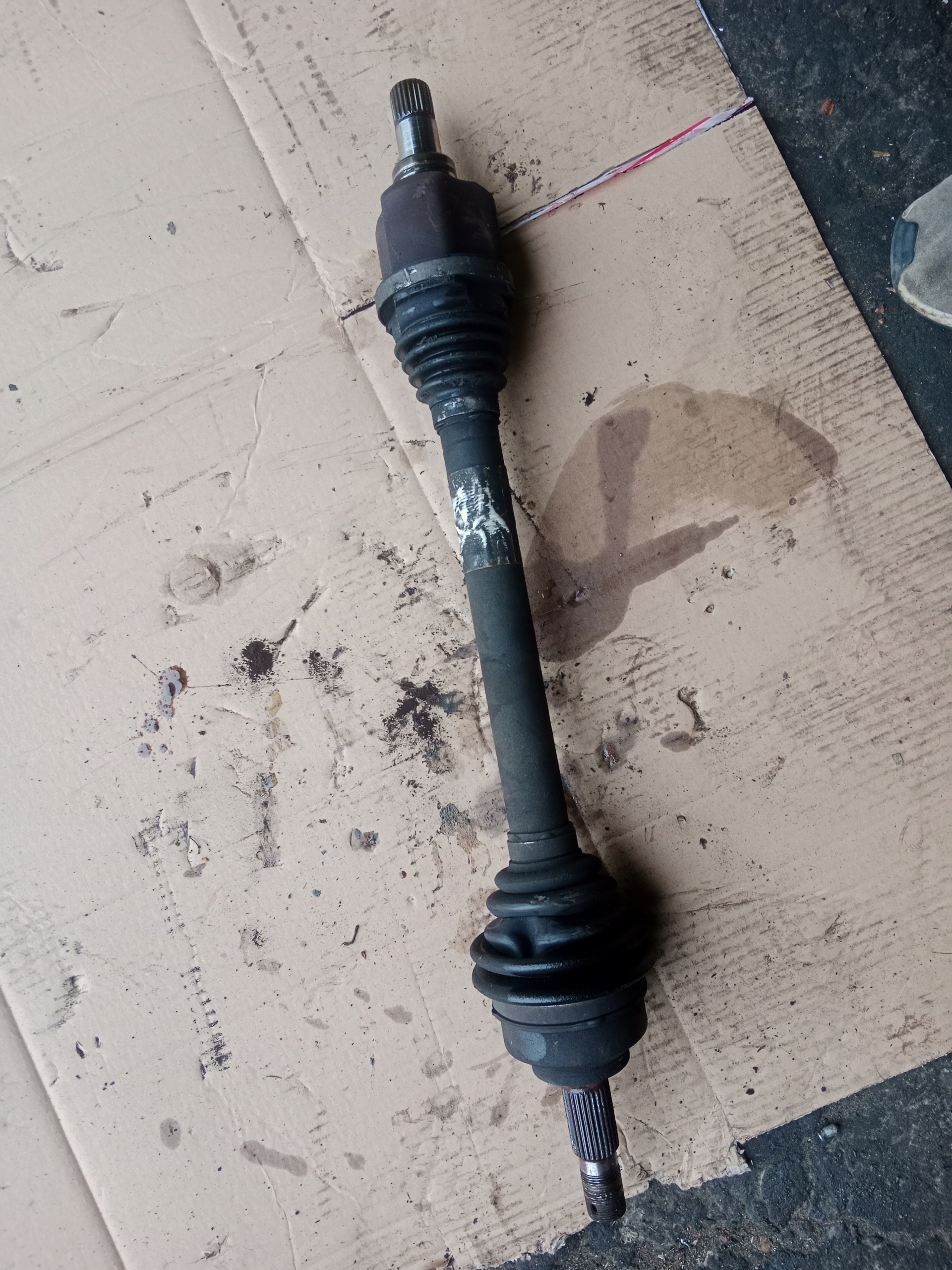 semi-axis left front PEUGEOT 508 1.6 EHDI