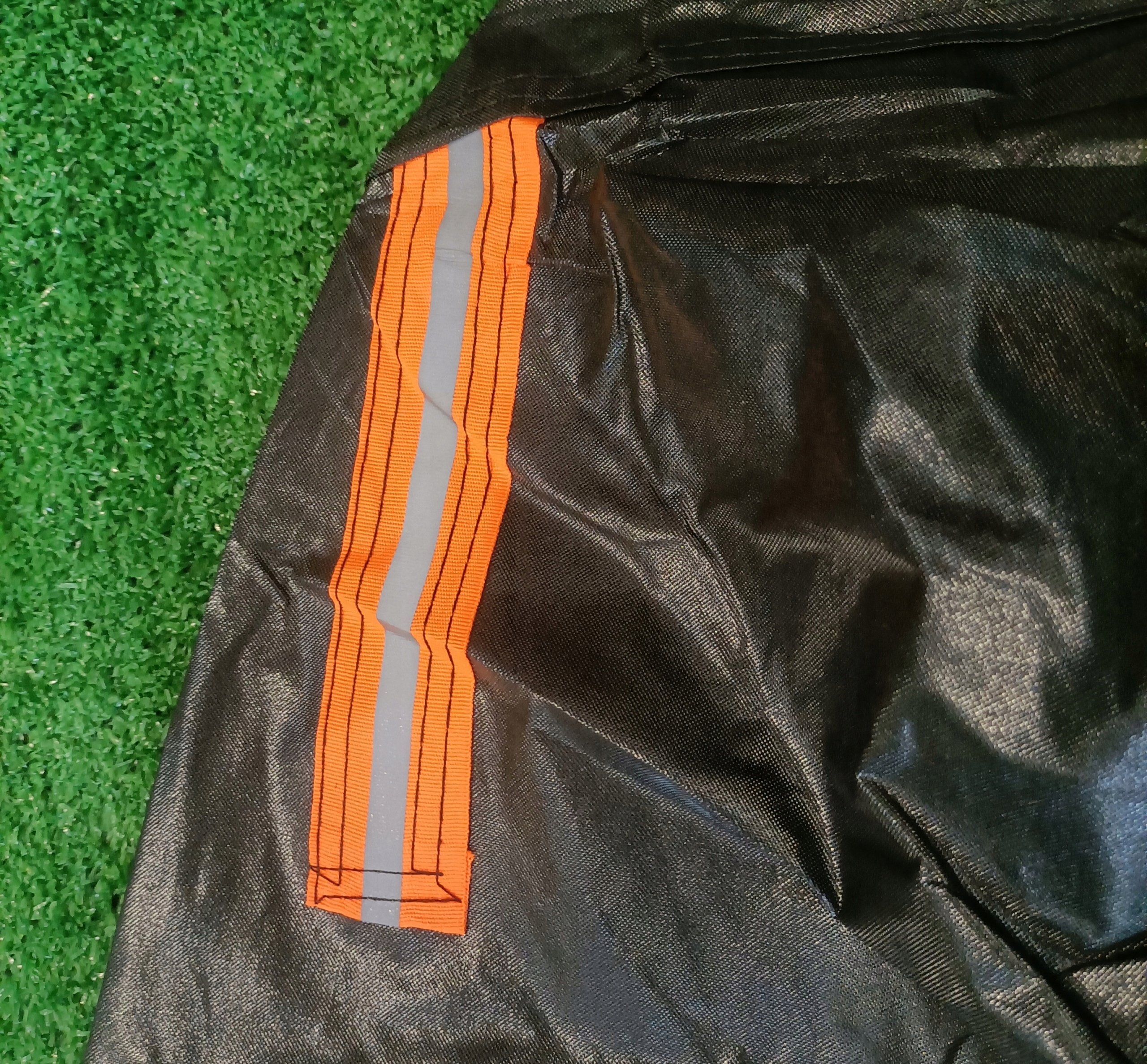 POKROWIEC NA SAMOCHÓD PLANDEKA NA ZIMĘ MOCNY XL Nr00386 Długość 480 cm