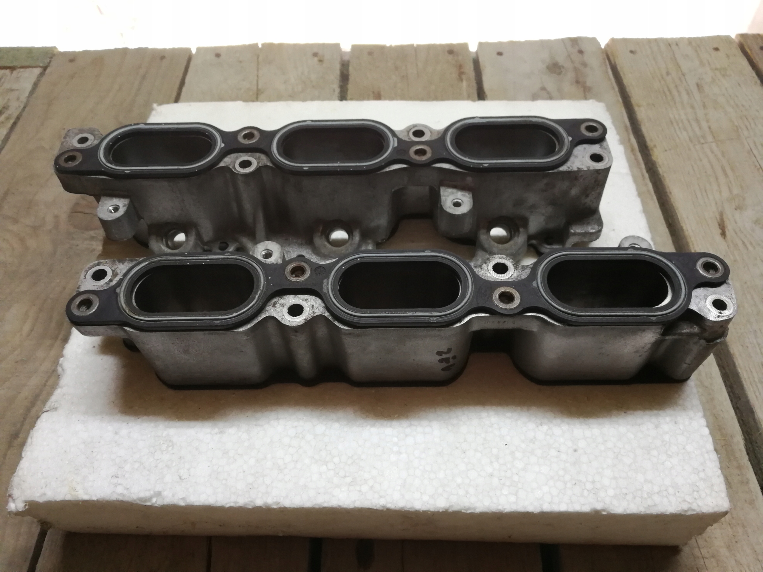 Ford Mondeo Mk3 ST220 kolektor ssący Producent części Ford OE