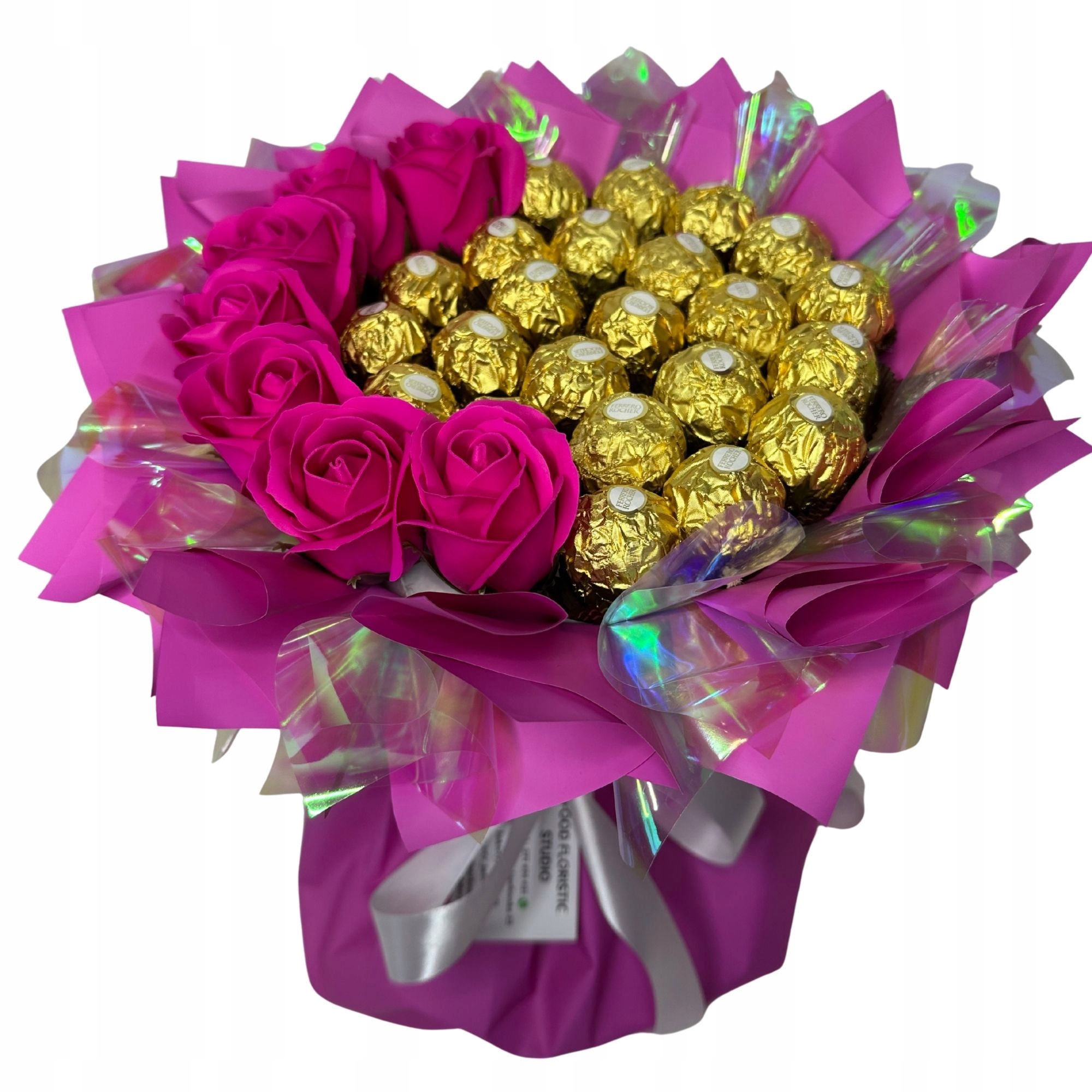 Levně Dárková Sada Kytice Sladkostí Ferrero Fuchsiová Narozeniny Den Žen 25 CM