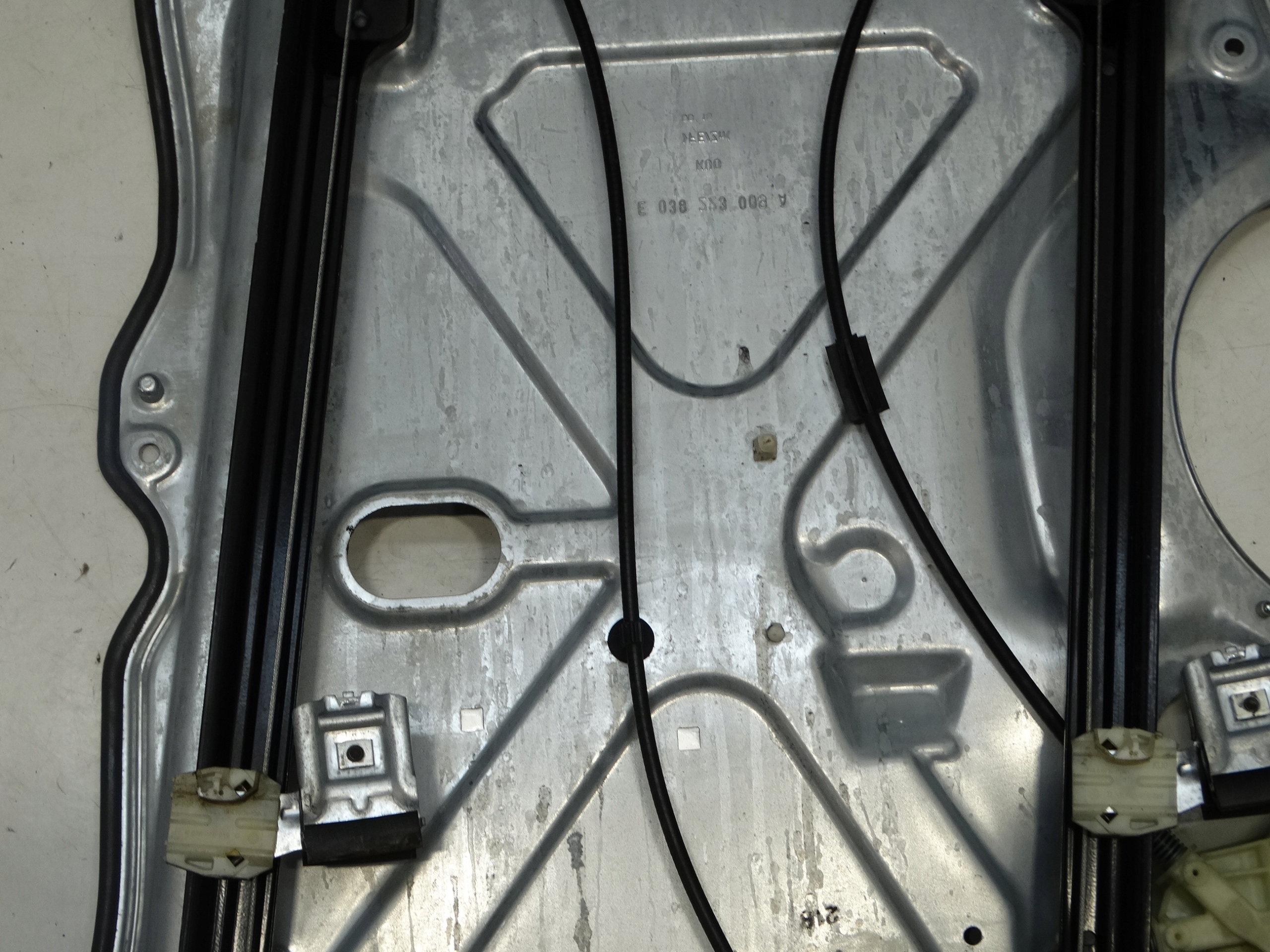 mechanism lifting windows left front VW TRANSPORTER T6 E 038223009A