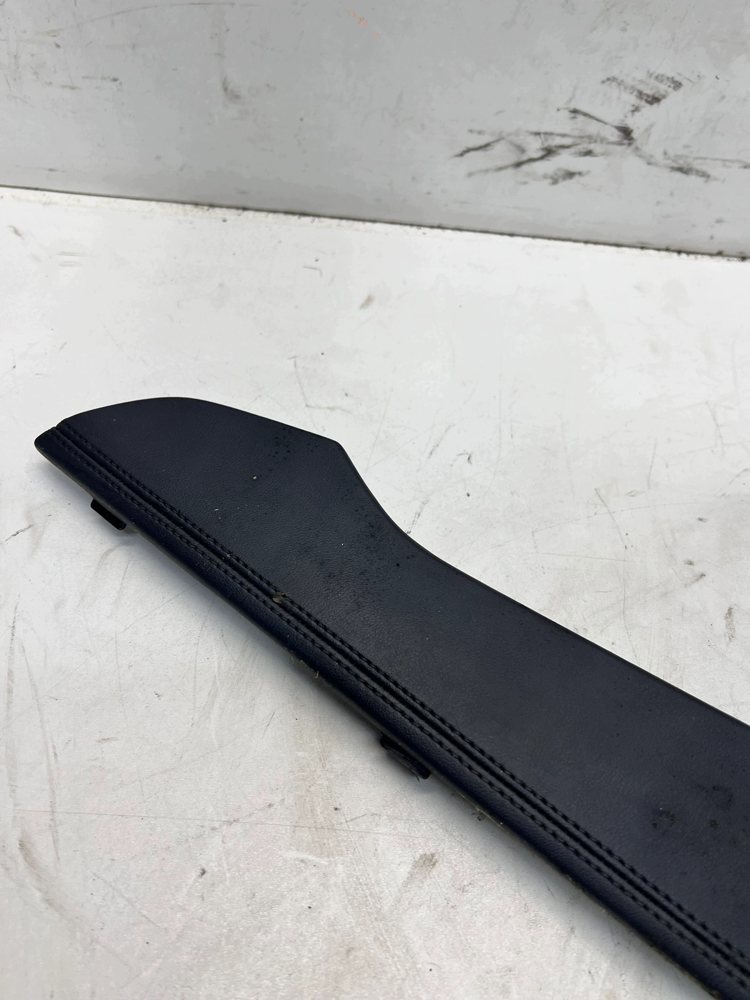 cover tunnel left AUDI A4 B9 8W2863305A UK