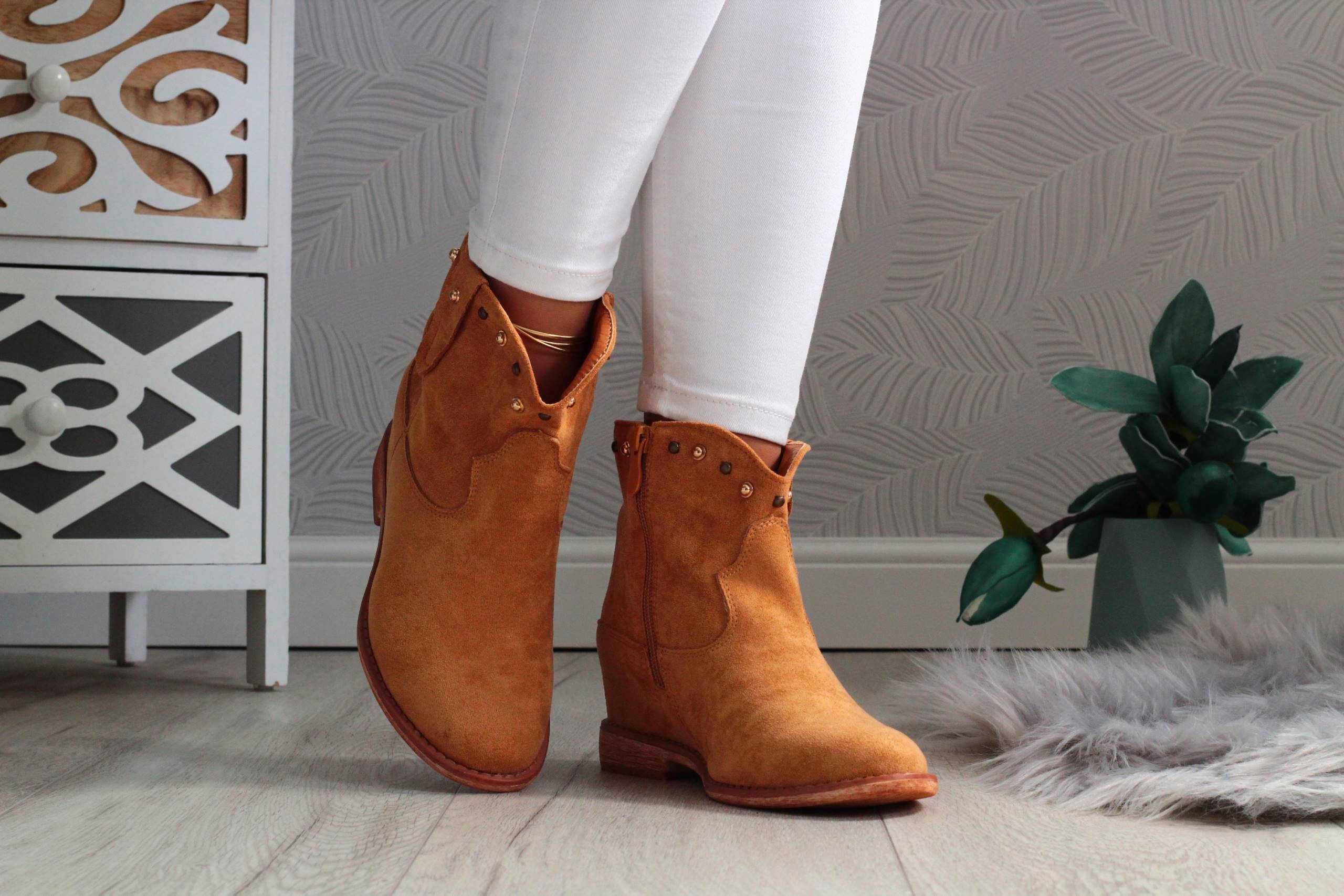 BOTKI DAMSKIE BUTY ZAMSZOWE LEKKIE WYGODNE KOTURN Marka inna