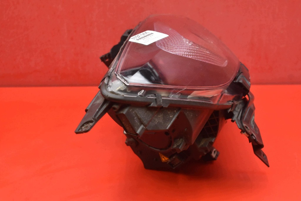 REFLEKTOR right light front lens XENON EU LE10A6240 OPEL ZAFIRA C 12-16