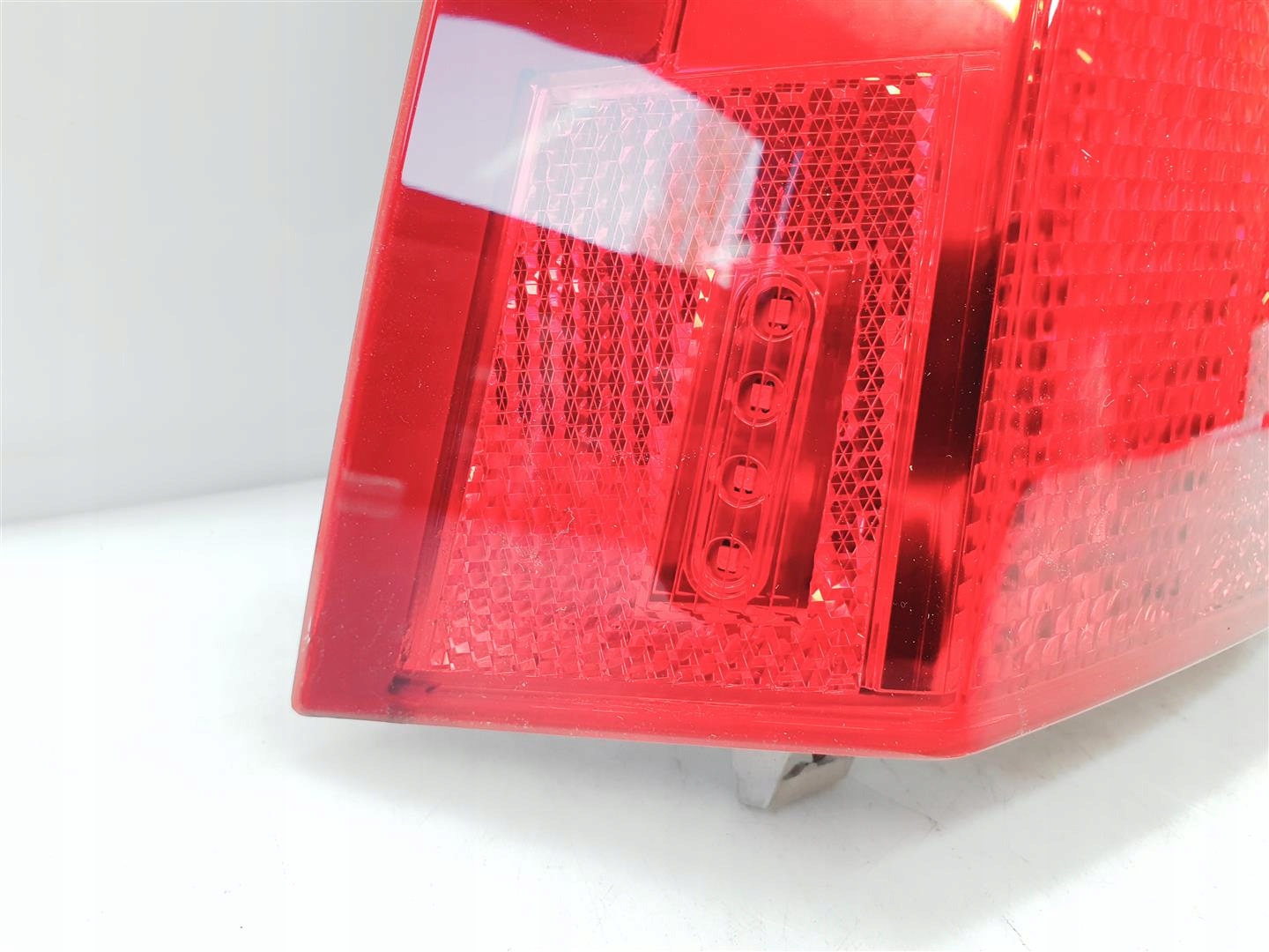 VOLVO V70 III XC70 07r+ LEWA LAMPA TYŁ LED ORY EU !!! Strona zabudowy lewa