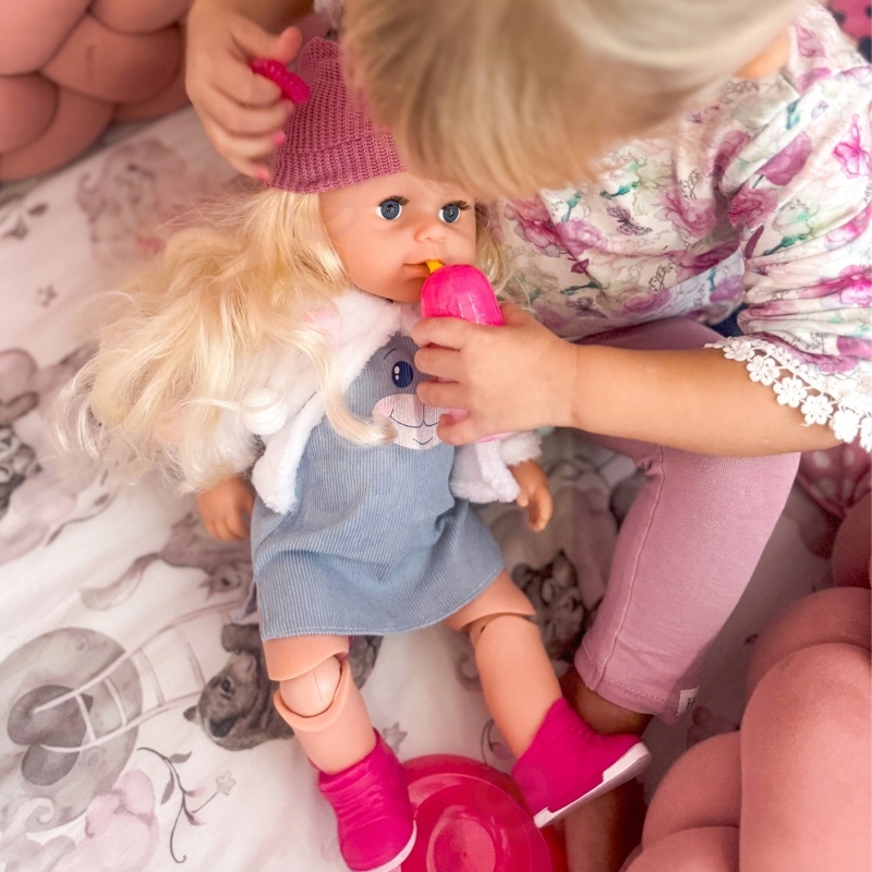 WOOPIE ROYAL Lalka Interaktywna Zosia w Czapce 43 cm + Akc. Certyfikaty, opinie, atesty CE