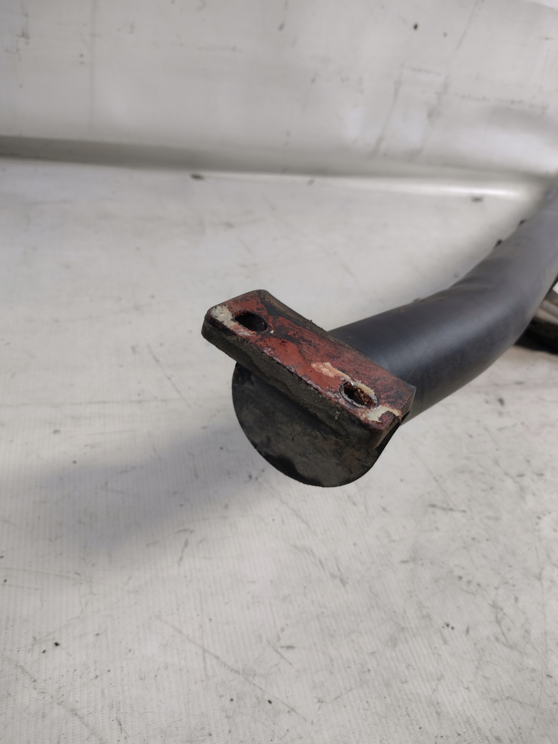 tow Mercedes W210 2,0 compressor; sedan