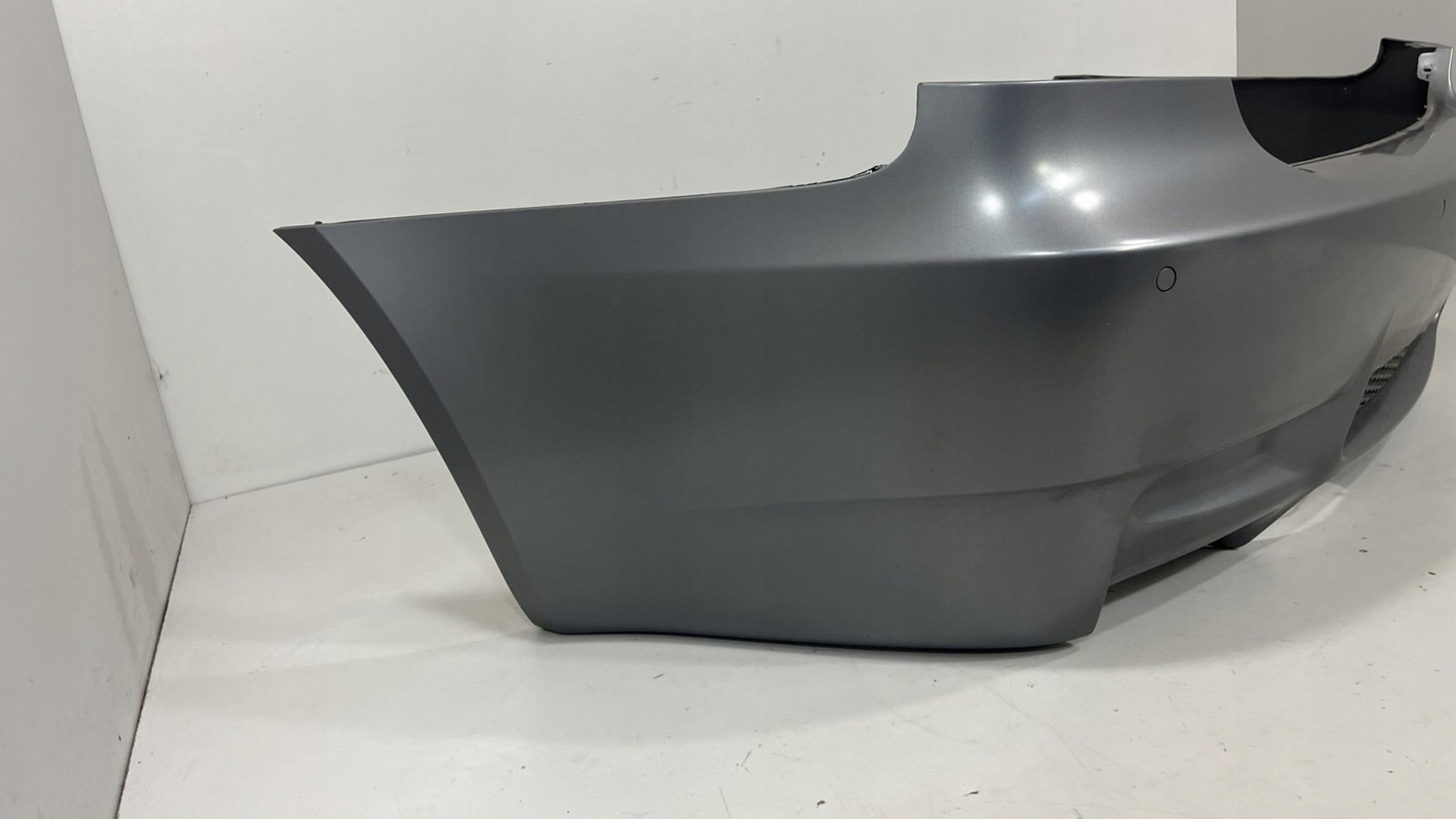 BMW M3 e92 2010 Zderzak tylny M Producent części BMW OE