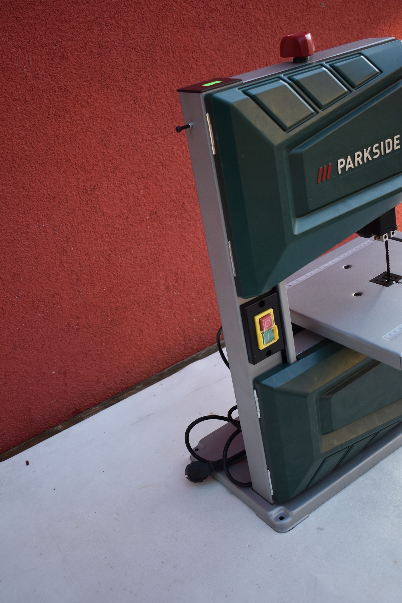 Стрічкова пила Parkside 350 Вт Марка Parkside