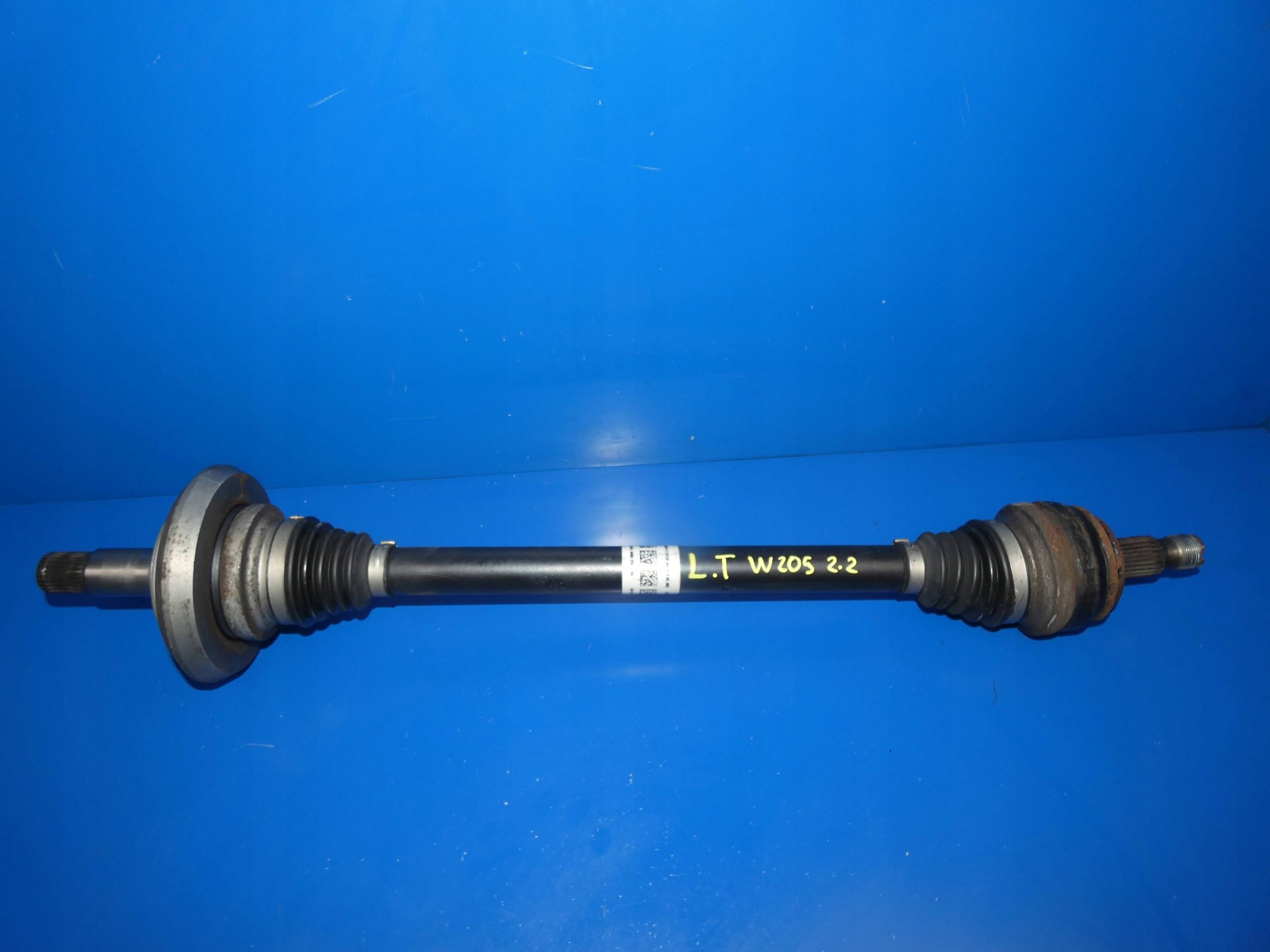 MERCEDES C KLASA W205 semi-axis left rear part rear left