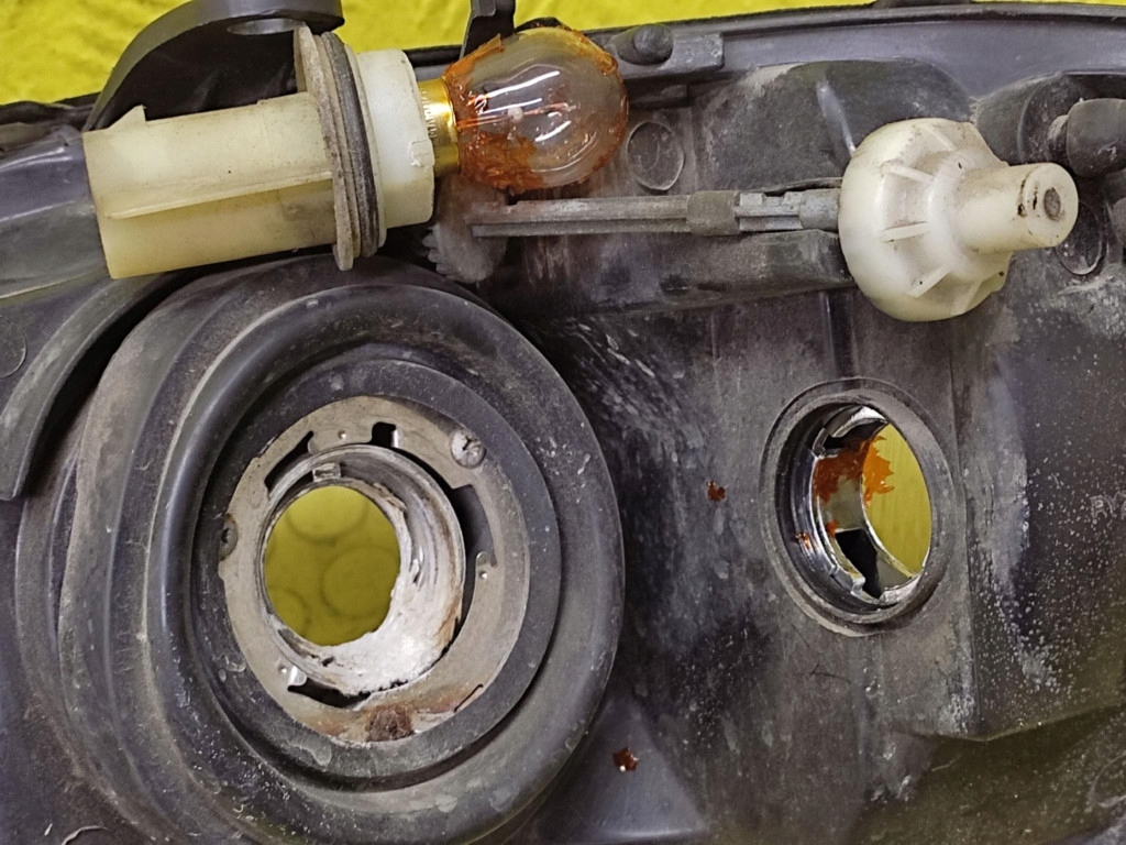 OPEL ASTRA G REFLEKTOR light right front