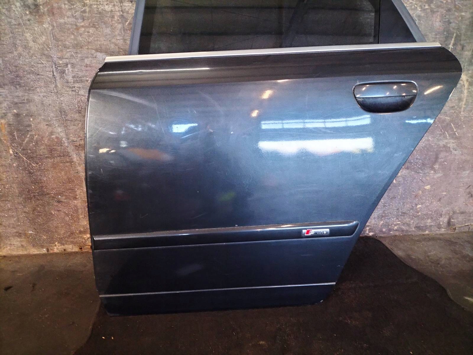 door complete left rear part AUDI A4 B6 LZ9W sedan