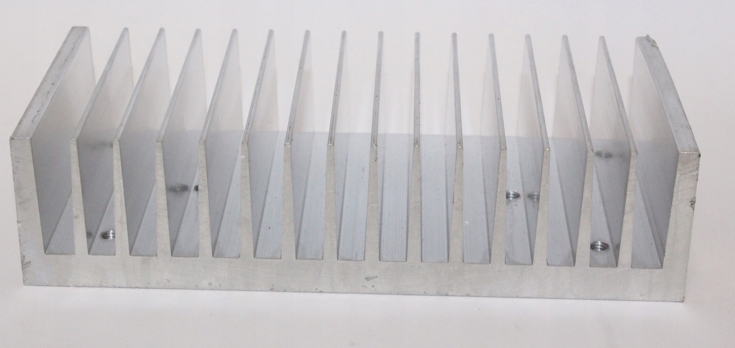 Radiator 16 x 7,5 x 4 cm