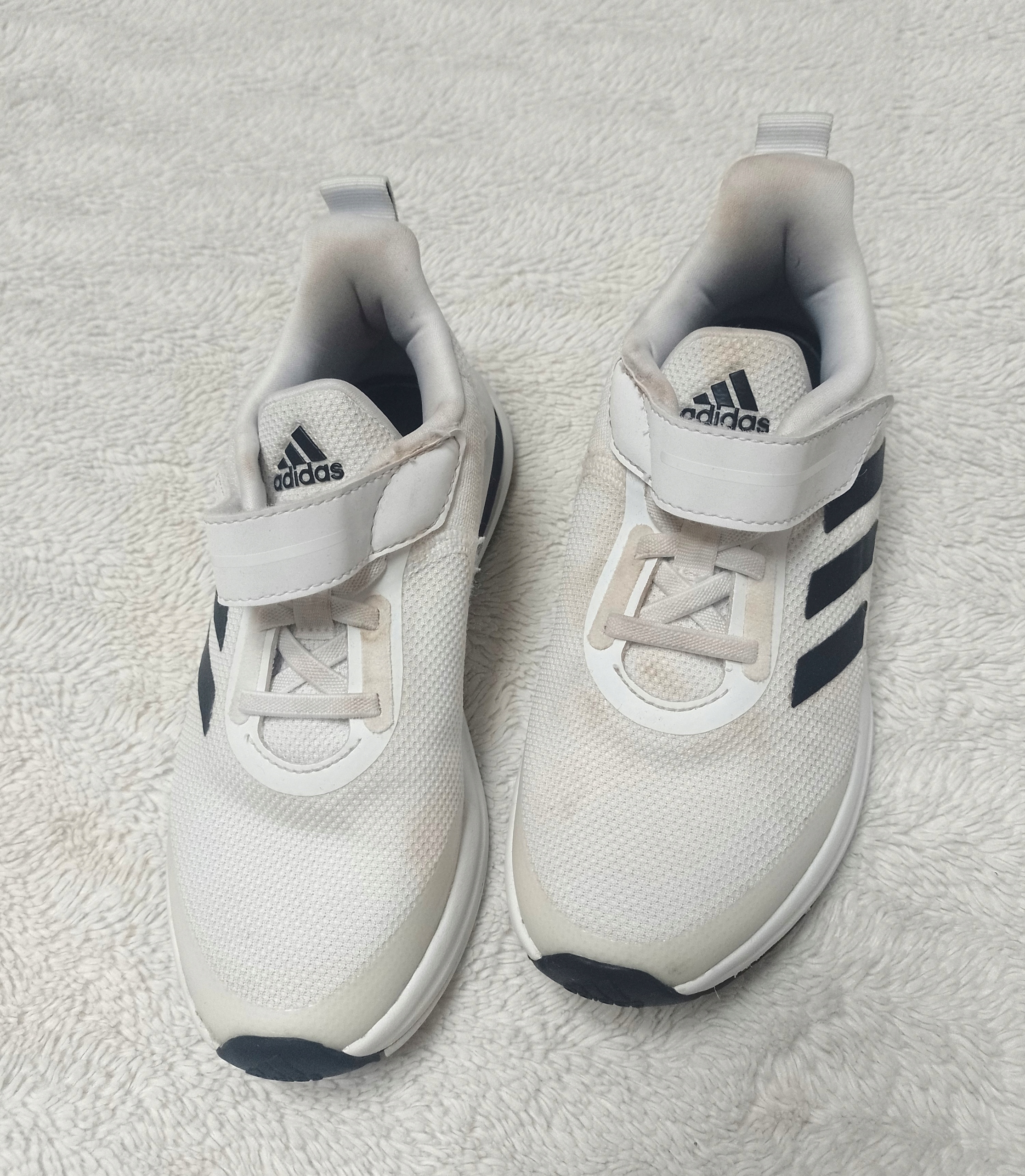 buty chłopięce Adidas 33 białe