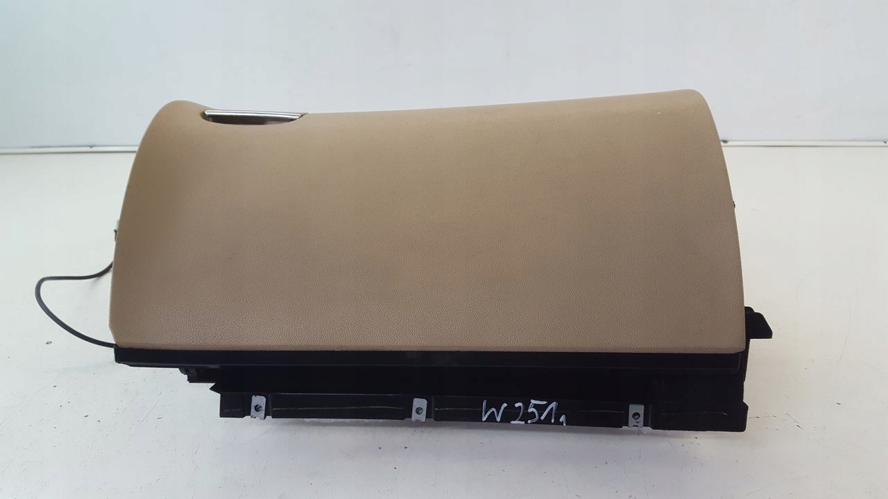 Handschuhfach des Beifahrers Mercedes W251 3,0 CDI