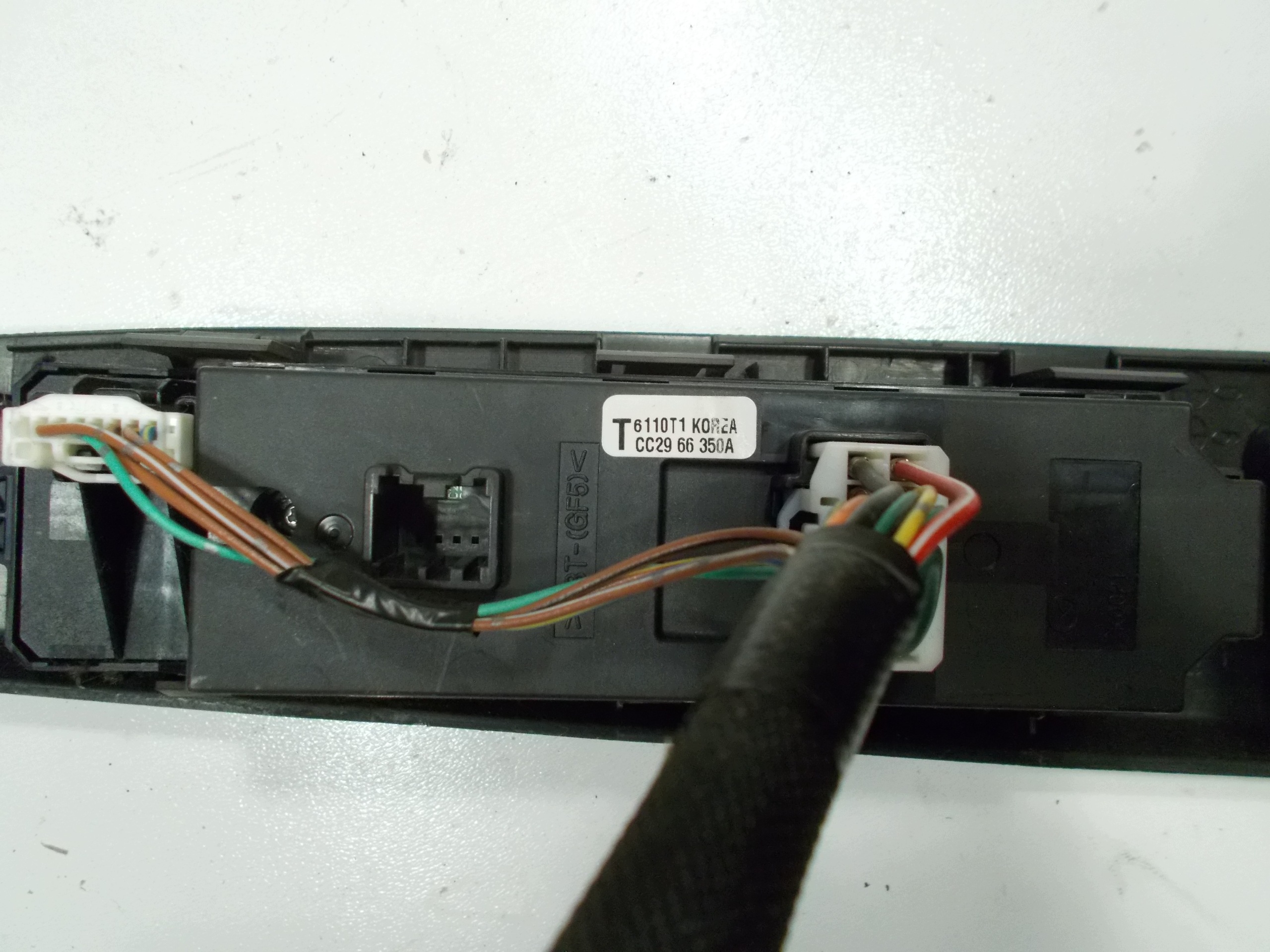 PANEL window control switch left front KOSTKI MAZDA 5 and CC2966350A 6110T1